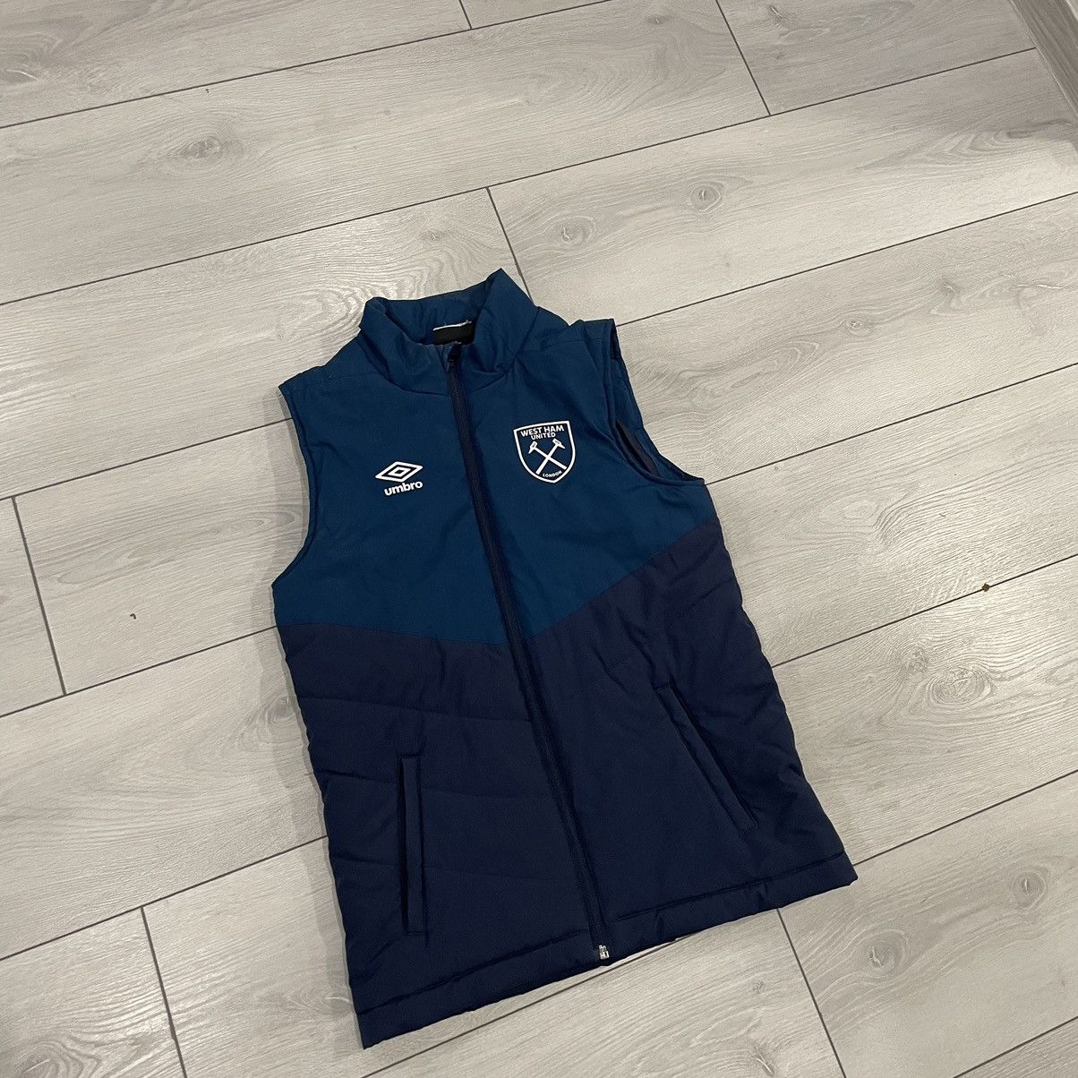 Umbro West Ham London Umbro Jersey vest jacket fan England Size US S / EU 44-46 / 1 - 1 Thumbnail