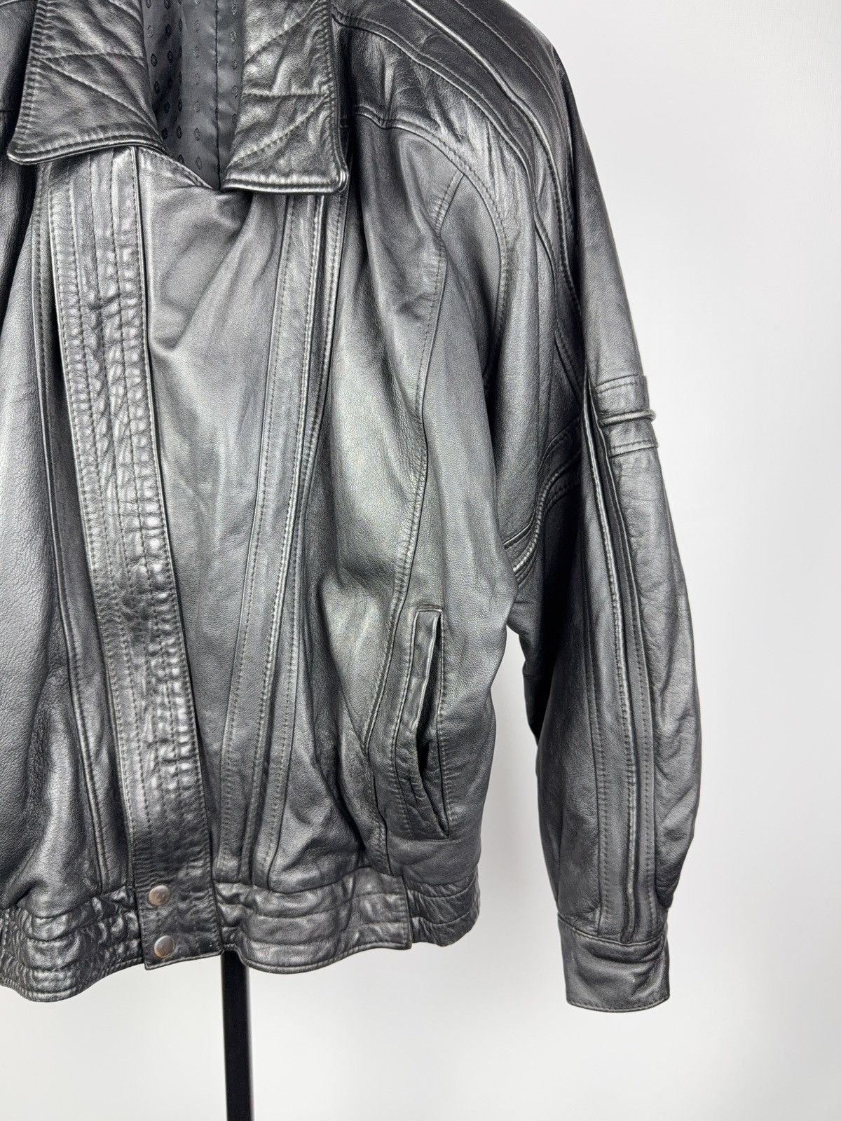 Leather Vintage 90s Genuine Leather MOTO Bomber Jacket Rock Punk Size US L / EU 52-54 / 3 - 4 Thumbnail