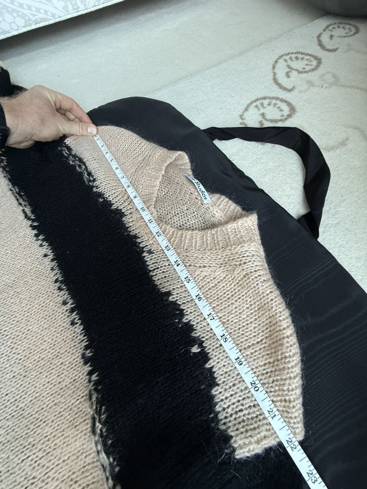 Acne Studios Acne Studios mohair knit sweater distressed grail Size US L / EU 52-54 / 3 - 5 Thumbnail