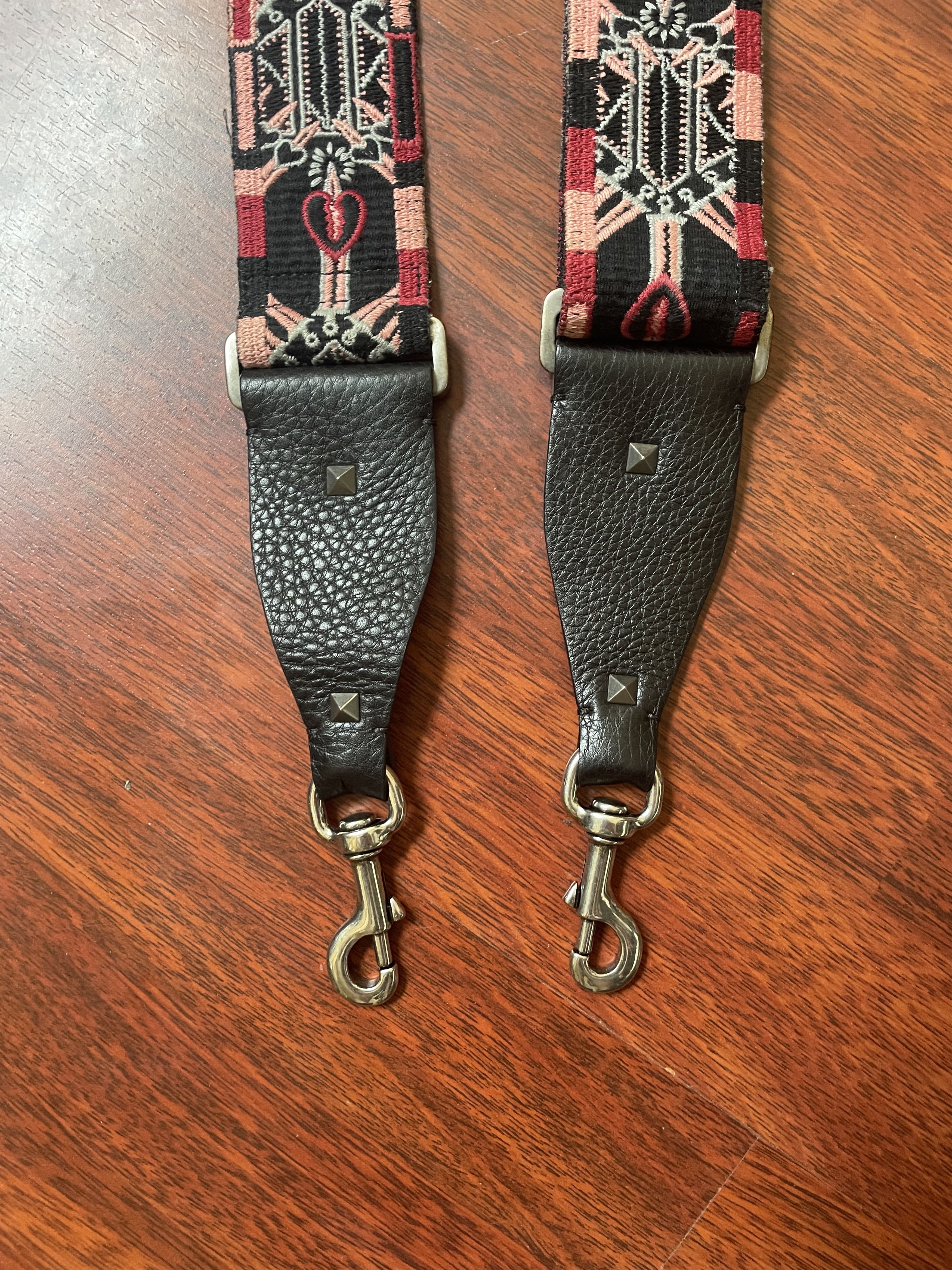 Valentino Canvas Loveblade Embroidered Rockstud Guitar Strap Size ONE SIZE - 3 Thumbnail
