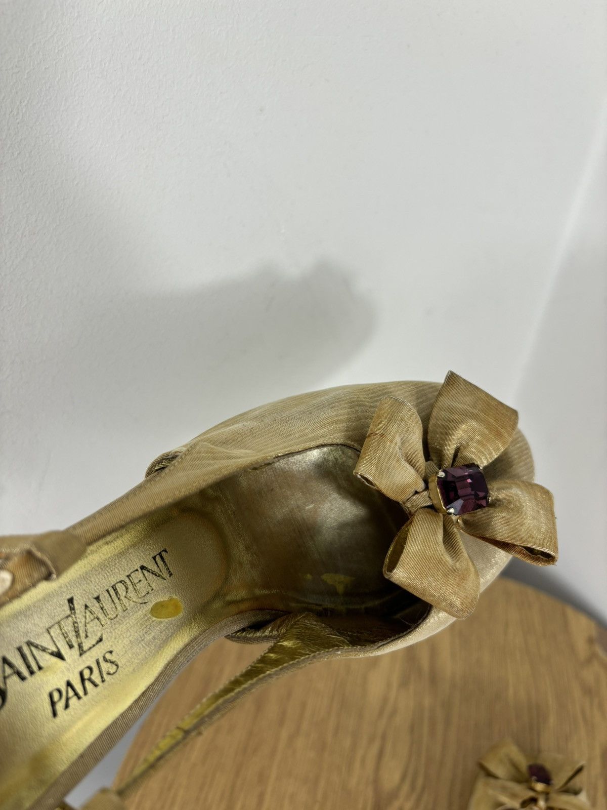 Vintage Yves Saint Laurent Vintage Gold Silk Satin Slingback Heels Size US 7.5 / IT 37.5 - 17 Thumbnail