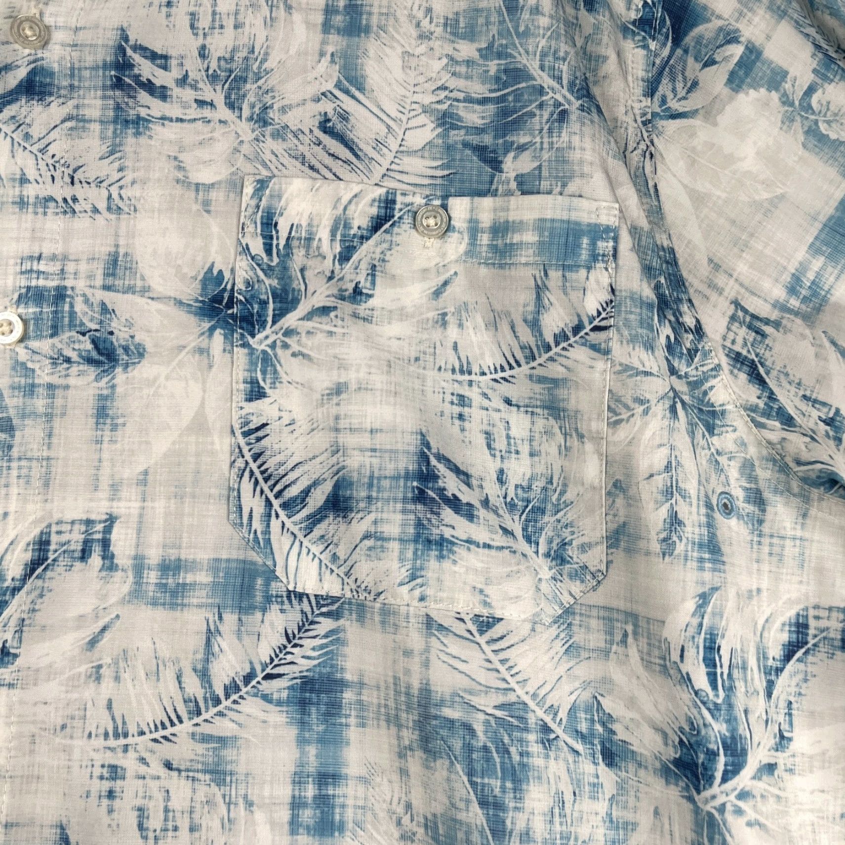 Vintage VINTAGE? No. Caribbean Joe Tropical Shirt 2XL Lightweight Button Up Short Sleeve Mens Size US XXL / EU 58 / 5 - 2 Thumbnail