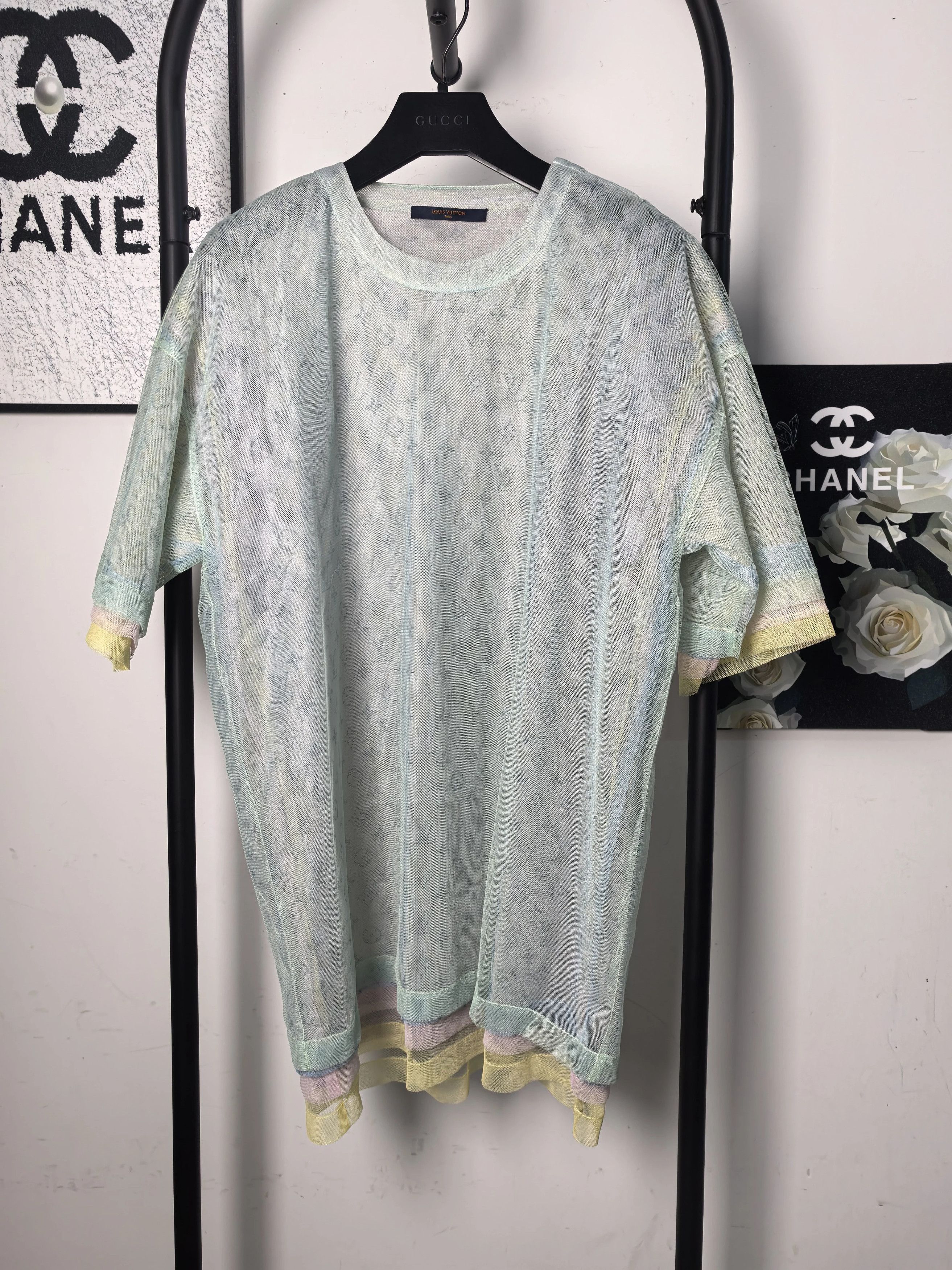 Louis Vuitton LV organdy all over print short sleeve tee 98 new Size US XXL / EU 58 / 5 - 1 Thumbnail