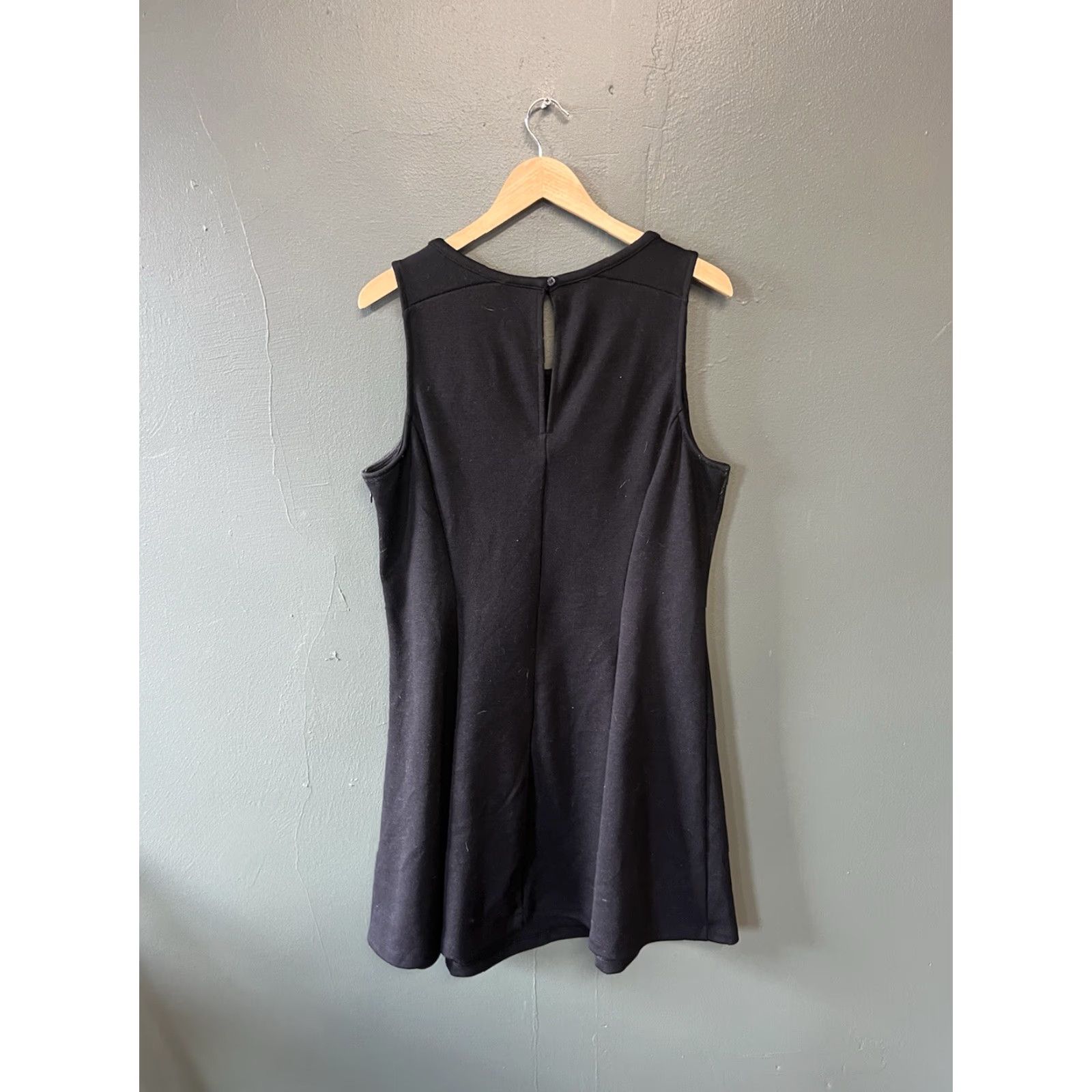 Old Navy VINTAGE Old Navy Womens Black Sleeveless Slip Dress Size XL User: Vintage Old Navy Womens Black Sleeveless Slip Dress Size XL Size 40" / US 18 - 2 Thumbnail