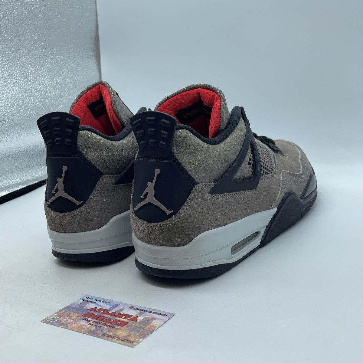 Jordan Brand Air Jordan 4 taupe haze Size US 10.5 / EU 43-44 - 5 Thumbnail