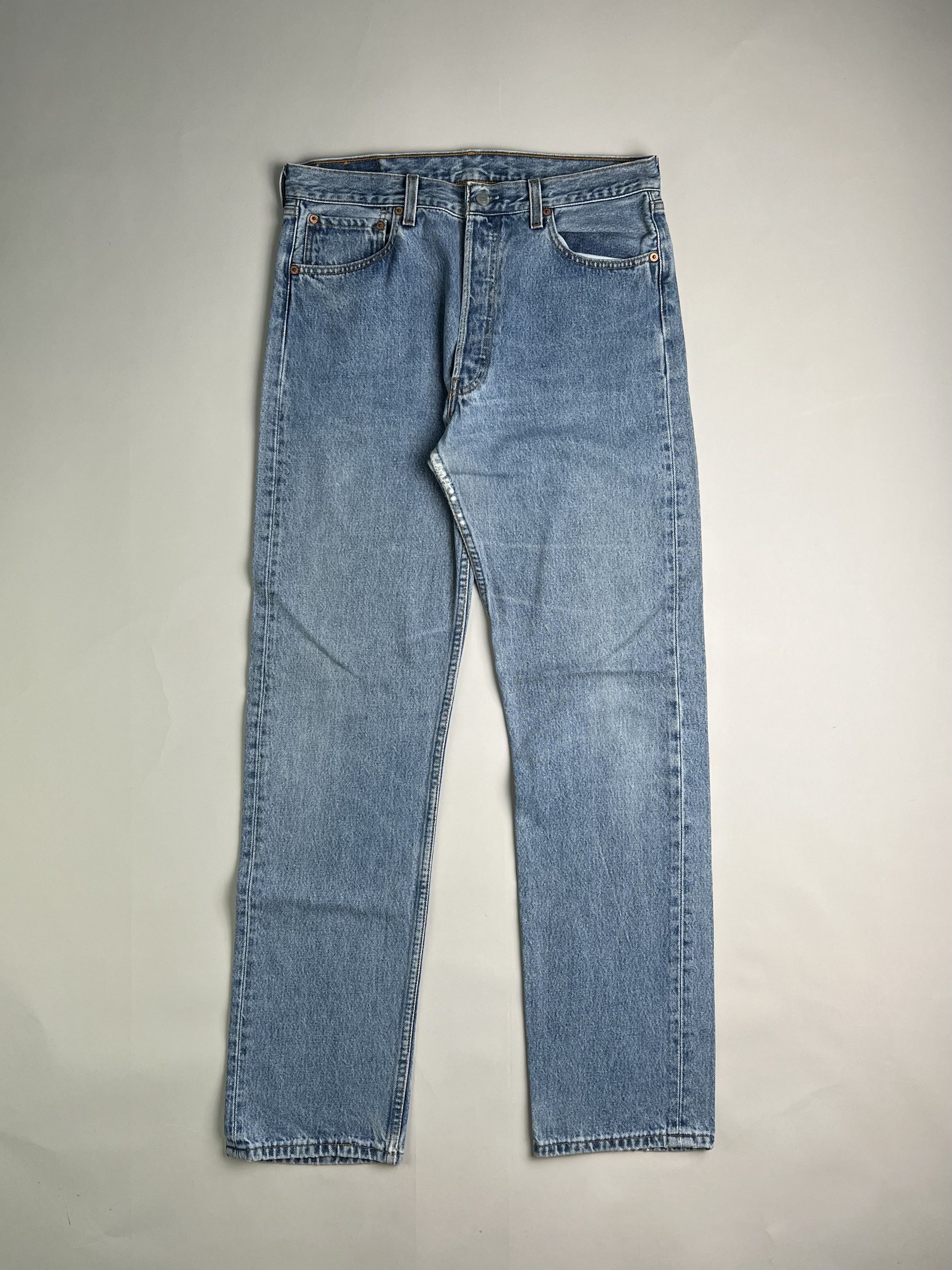Levi's × Levi's Vintage Clothing × Vintage Levis 501 Vintage Jeans Light Wash Made In Usa W34 Size US 34 / EU 50 - 1 Thumbnail