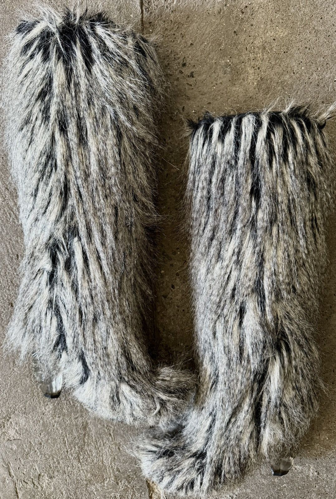 Chanel Chanel - FW2010 - Faux Fur Fantasy -Yeti Boots -Icicle Heels Size US 7 / IT 37 - 15 Thumbnail