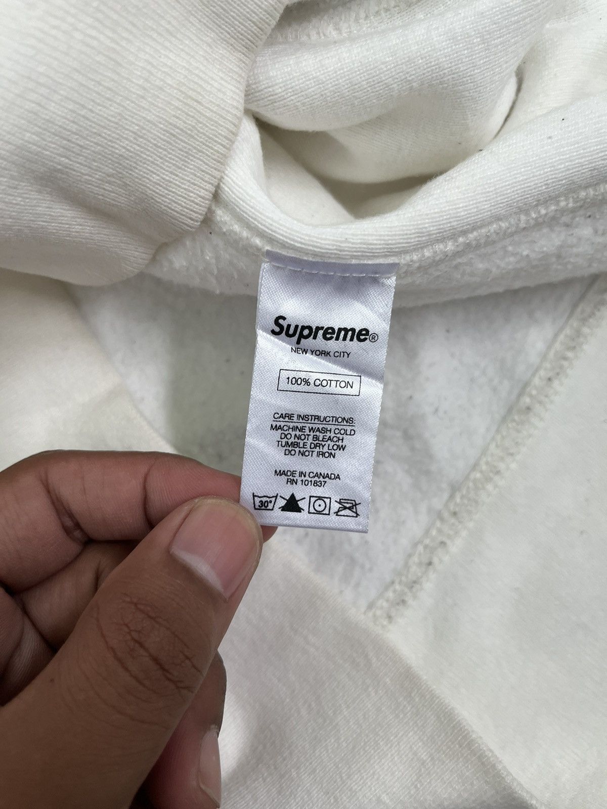 Antihero × Supreme Supreme x Anti Hero FW16 Hoodie Size US L / EU 52-54 / 3 - 10 Thumbnail