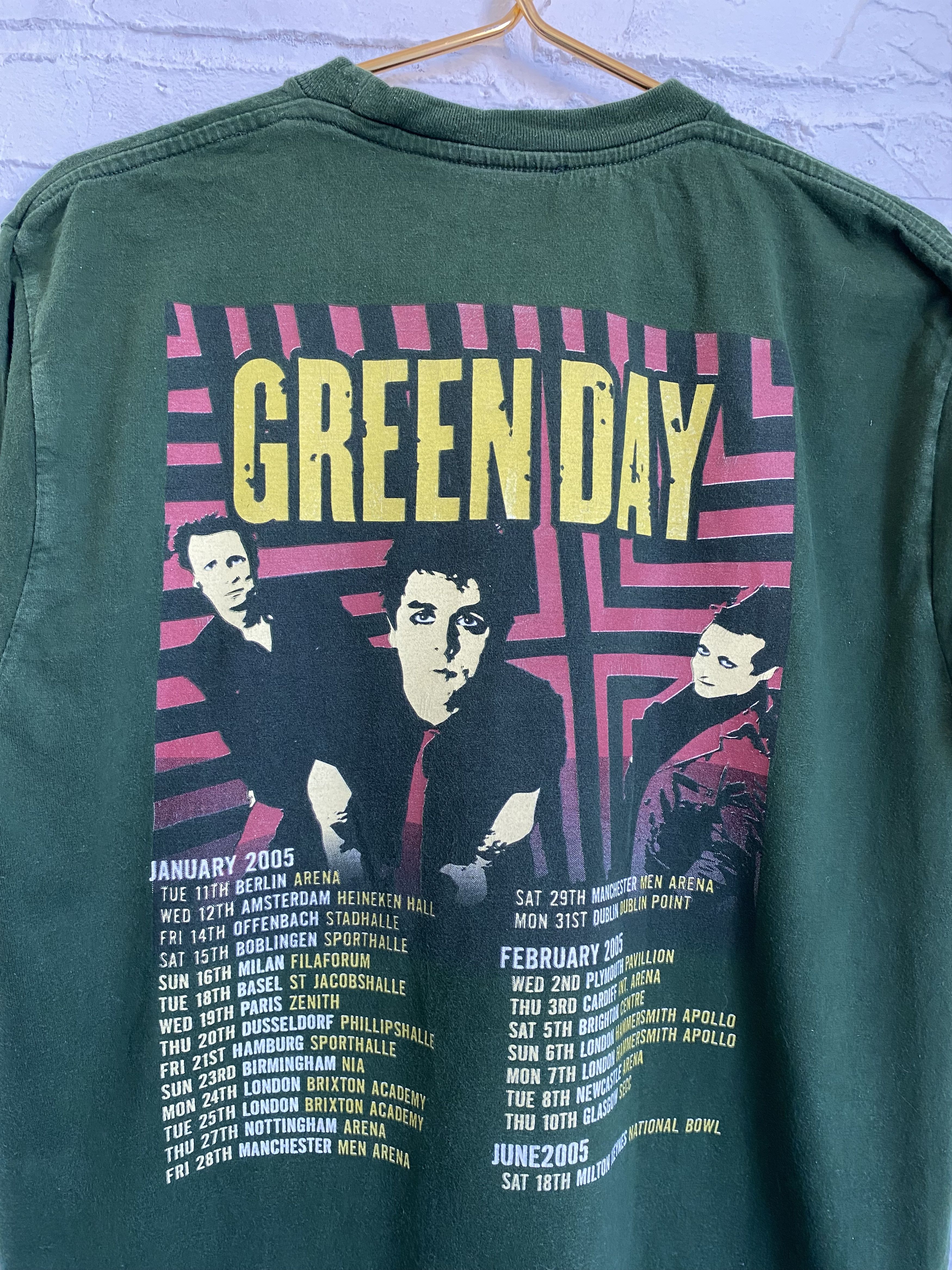 Band Tees Vintage 2005 Green Day American Idiot tour t-shirt Size US L / EU 52-54 / 3 - 7 Thumbnail
