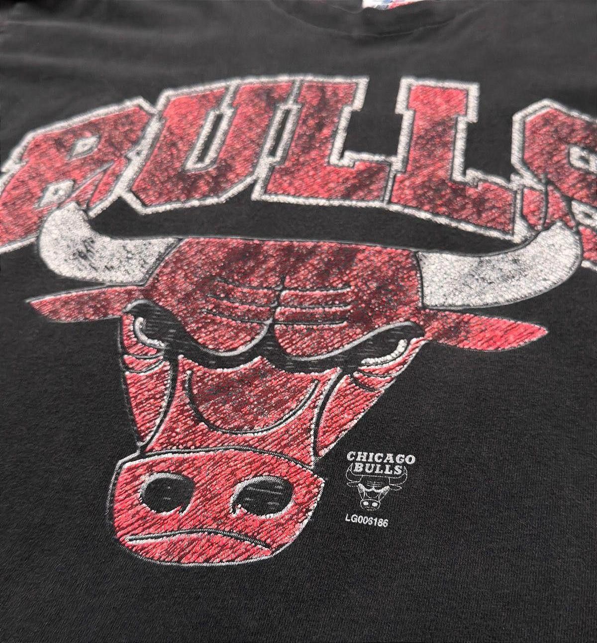 NBA × Vintage Vintage Chicago Bulls Logo Tee Size Large Size US L / EU 52-54 / 3 - 1 Thumbnail