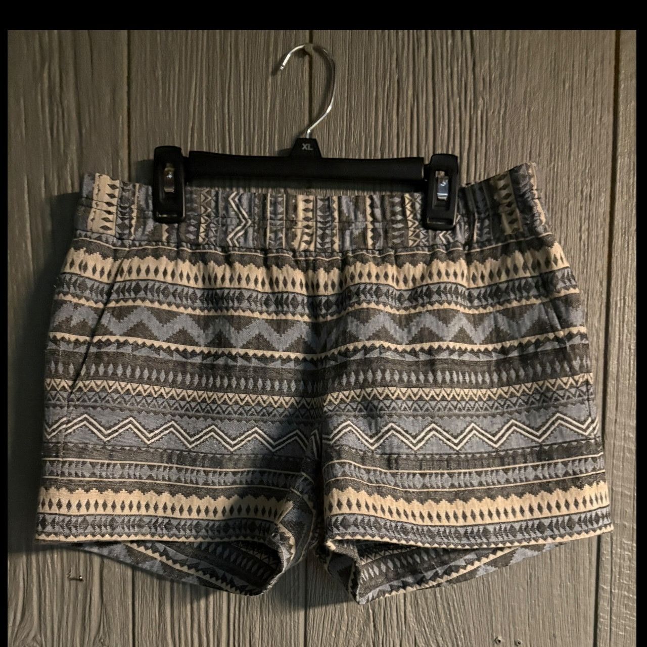 J.Crew Patterned Gray Women's Shorts Size 26" / US 2 / IT 38 - 3 Thumbnail