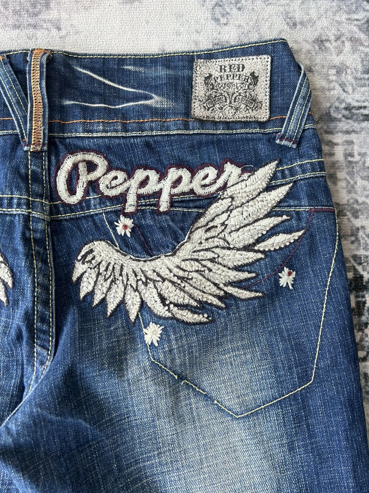 Ed Hardy 🦋 Red Pepper Embroidery Wing Jeans Size 32" / US 10 / IT 46 - 6 Thumbnail