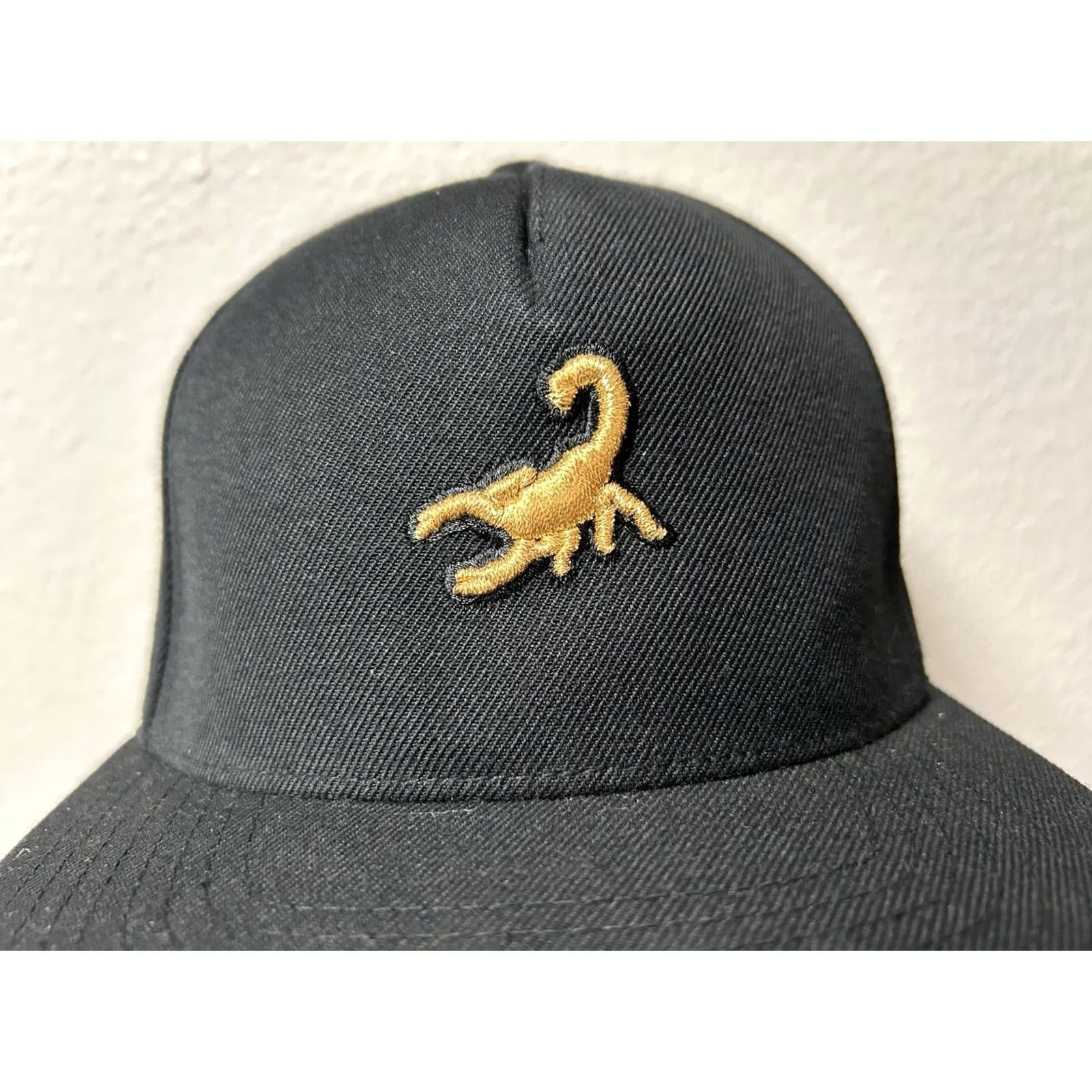 Vintage VINTAGE Cinco Punto 7 Scorpion Snapback Hat Black 5.7 Mexican Street Wear Cap Nike Shirt Size ONE SIZE - 2 Thumbnail