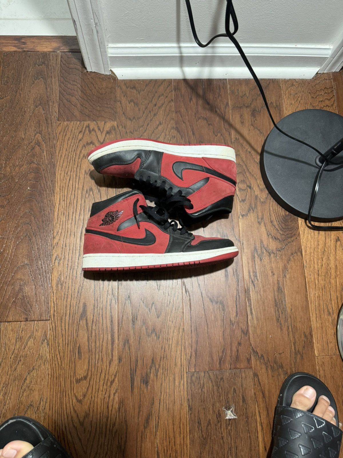 Jordan Brand × Nike Jordan 1 gym red mid top Size US 10 / EU 43 - 4 Thumbnail