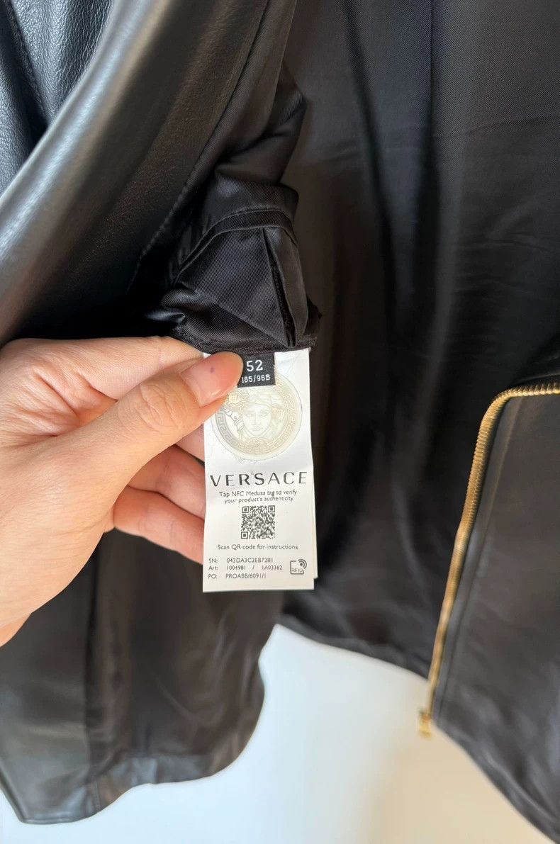 Versace Versace Medusa zip-zip biker leather jacket Size US L / EU 52-54 / 3 - 7 Thumbnail