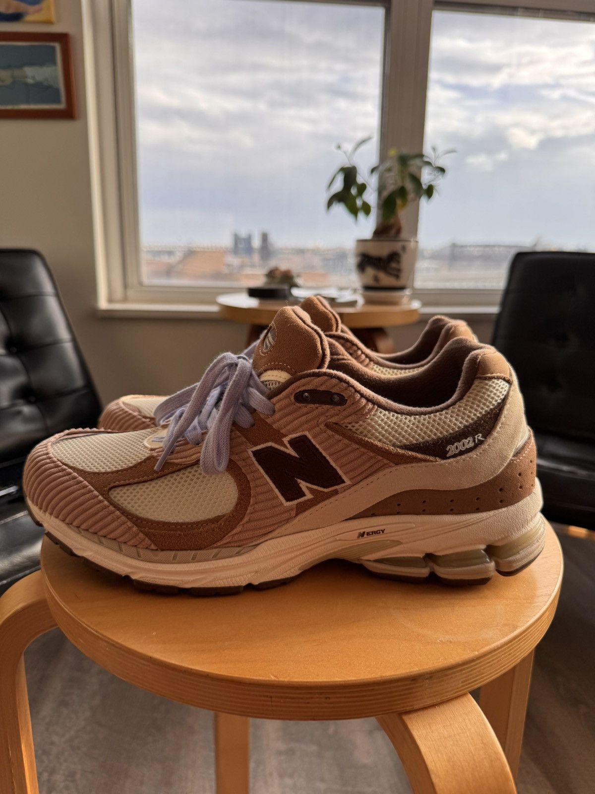 New Balance Ssense x New balance Brown Corduroy Sneakers Size US 10.5 / EU 43-44 - 1 Thumbnail