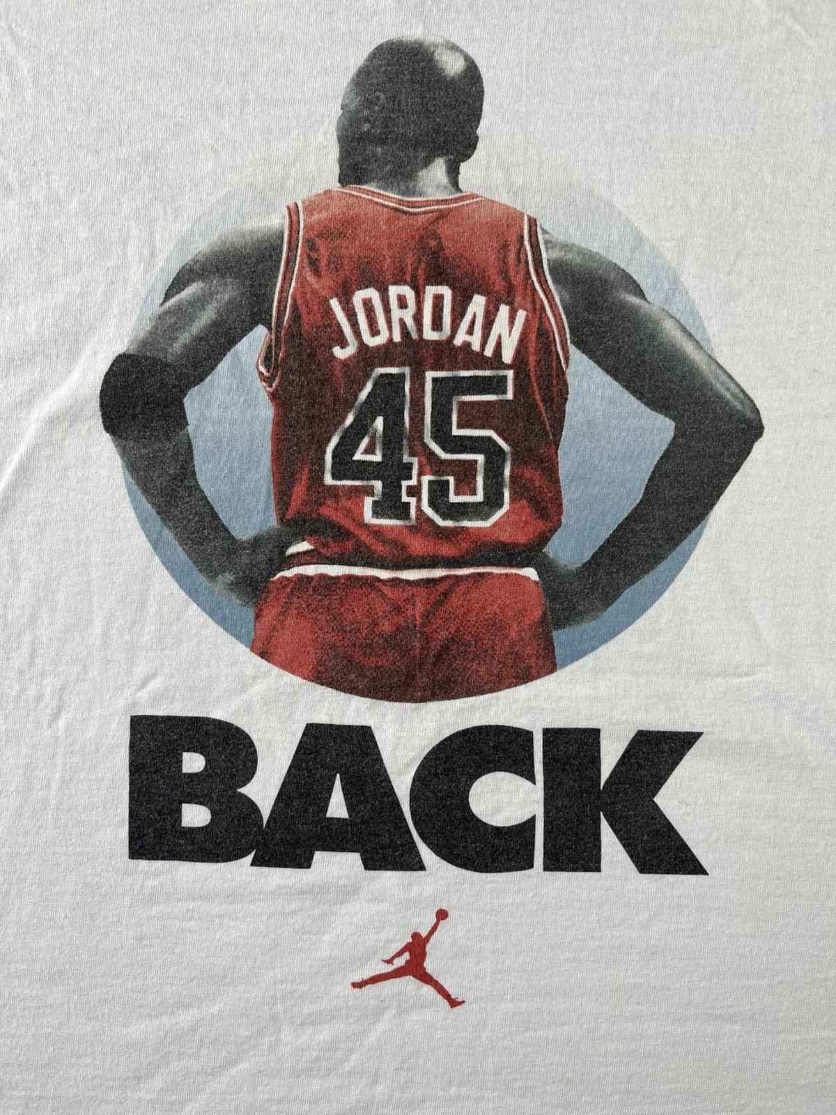 Nike Vintage Nike Michael Jordan T-Shirt Fits XL USA 90s Size US L / EU 52-54 / 3 - 14 Thumbnail