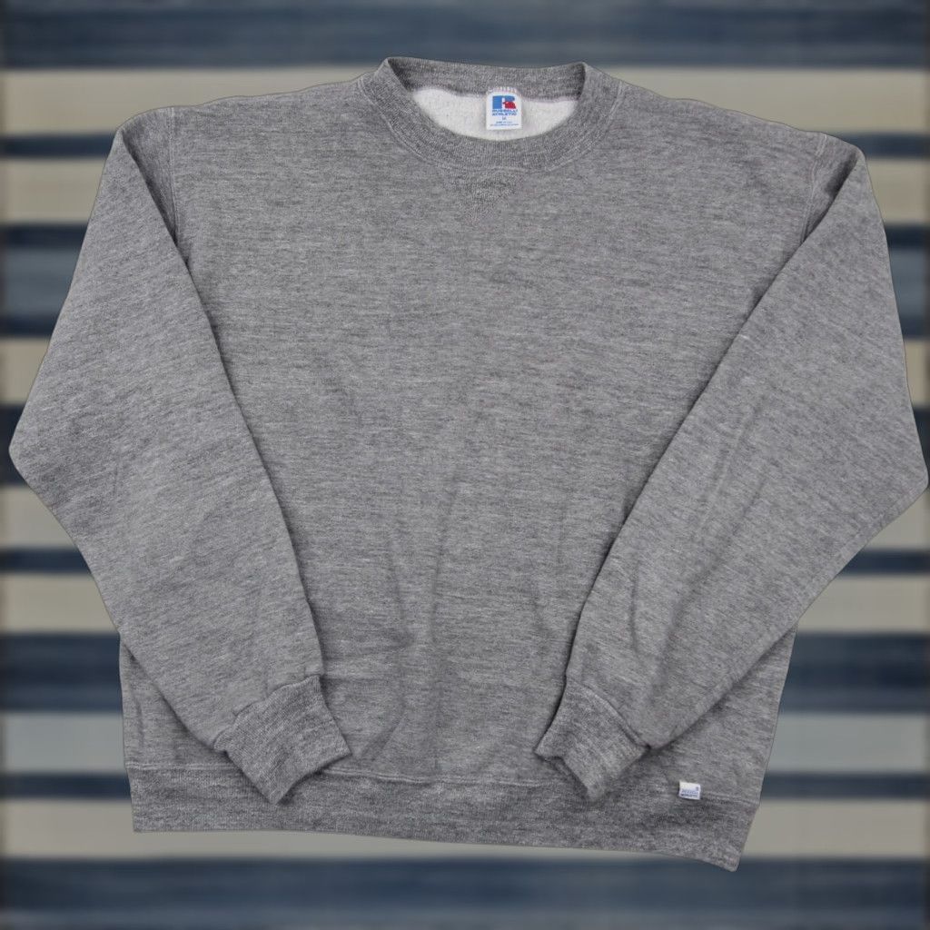 Essentials VINTAGE Russell Athletics Mens Medium Essential Sweatshirt Grey Size US M / EU 48-50 / 2 - 1 Thumbnail