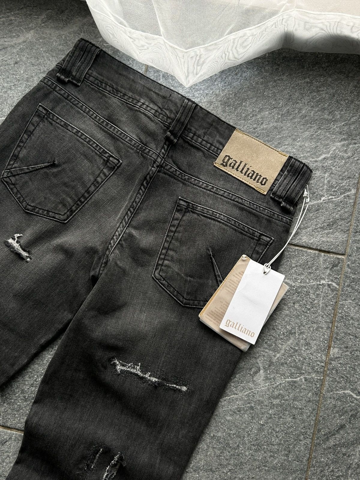 John Galliano Vintage New John Galliano Chic Gray Wash Straight Fit Jeans Size 25" / US 0 / IT 36 - 10 Thumbnail