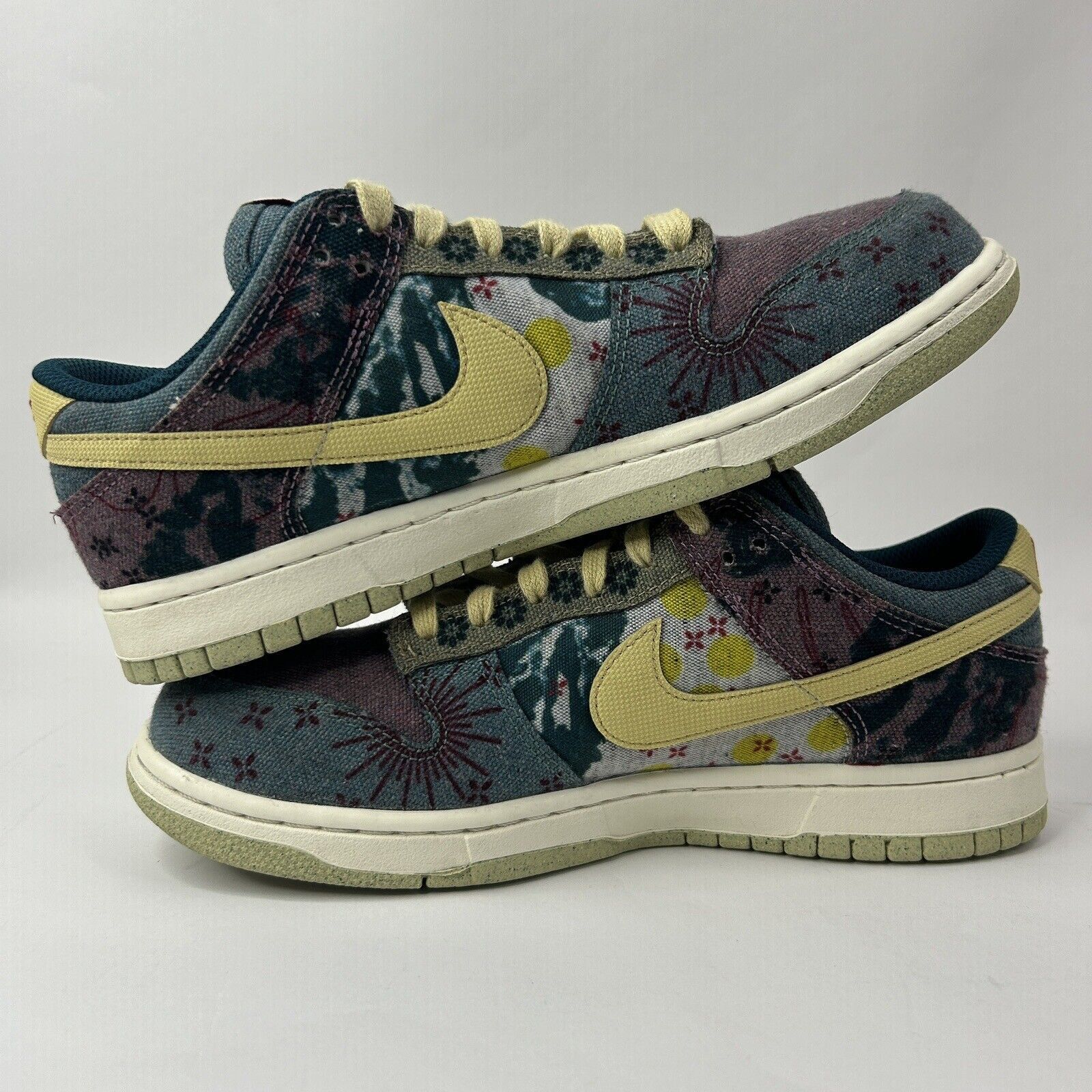 Nike Nike Dunk Low SP “Community Garden/Lemon Wash” 2024 Size US 8 / EU 41 - 3 Thumbnail