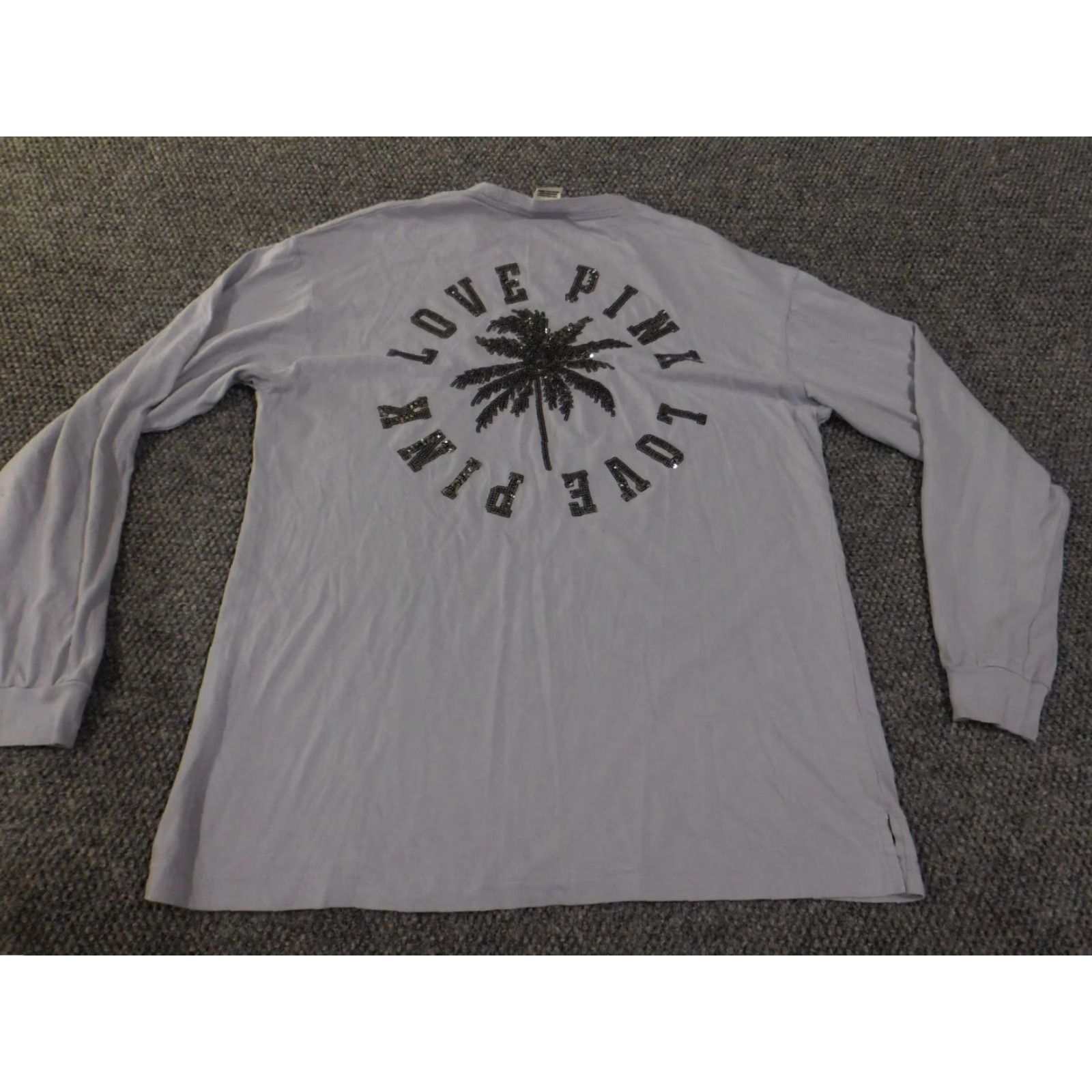 Victoria's Secret Victoria's Secret Pink Shirt Blouse Long Sleeve Crew Neck Casual Glitter Blue L Women’s Dog Theme Size L / US 10 / IT 46 - 2 Thumbnail