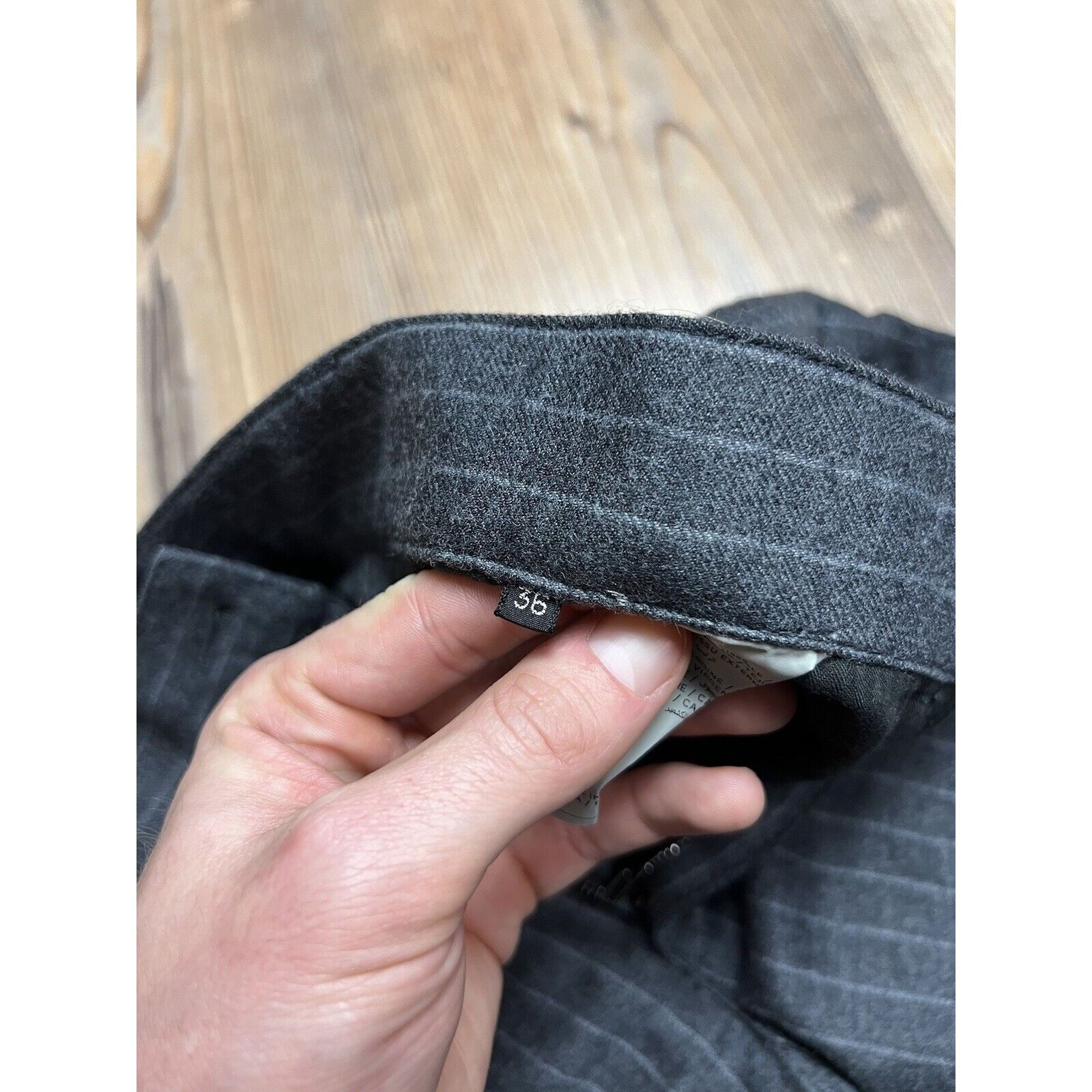 Tom Ford MINT! Tom Ford Gray Striped Women`s Wool Pants Size 36 Size 25" / US 0 / IT 36 - 11 Thumbnail