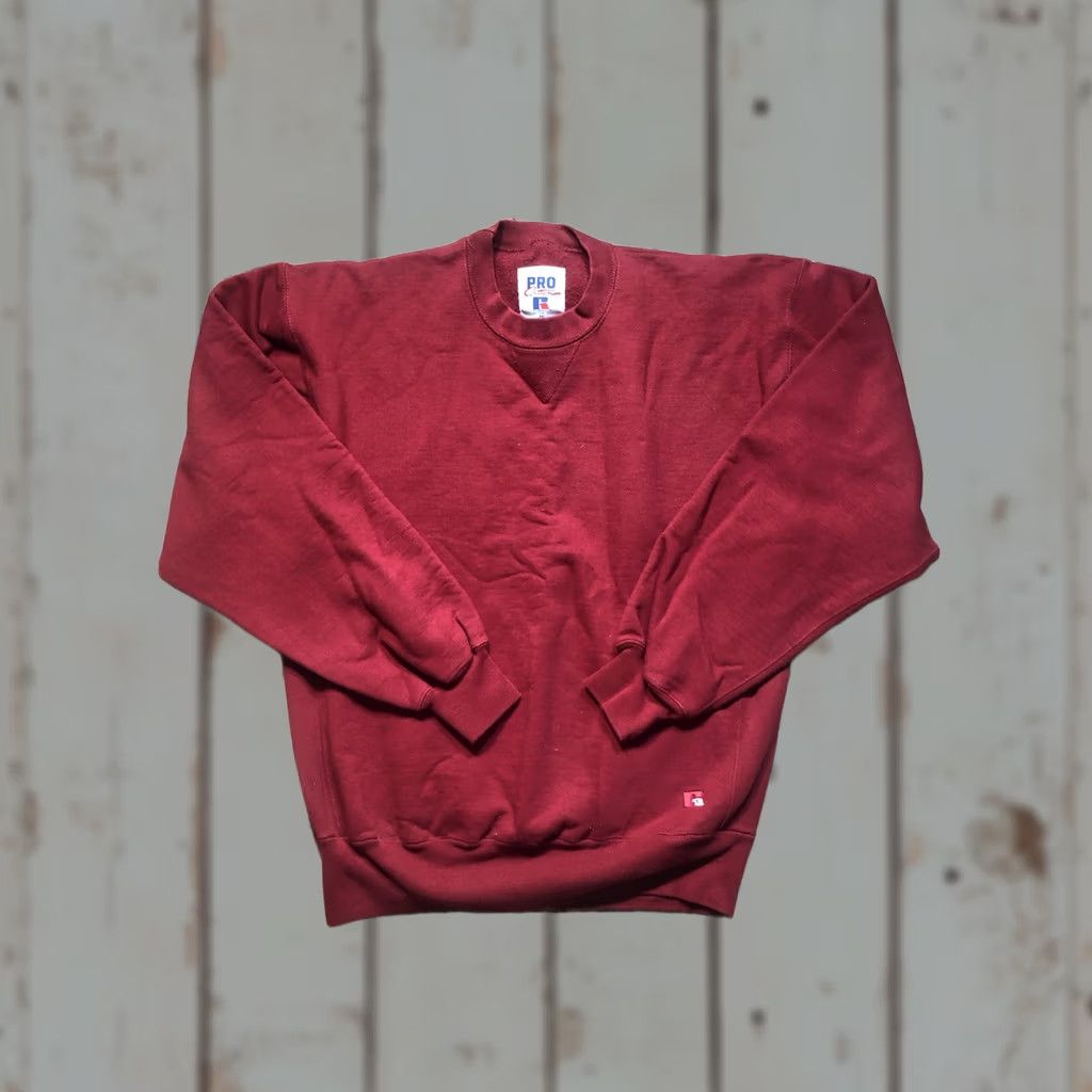 Russell Athletic VINTAGE Russell Athletic 90s Crewneck Sweatshirt Red Mens M USA Shirt Sweatshirt Long Sleeve Crew Neck Logo 90s American Gym Blank Fashion Size US M / EU 48-50 / 2 - 1 Thumbnail