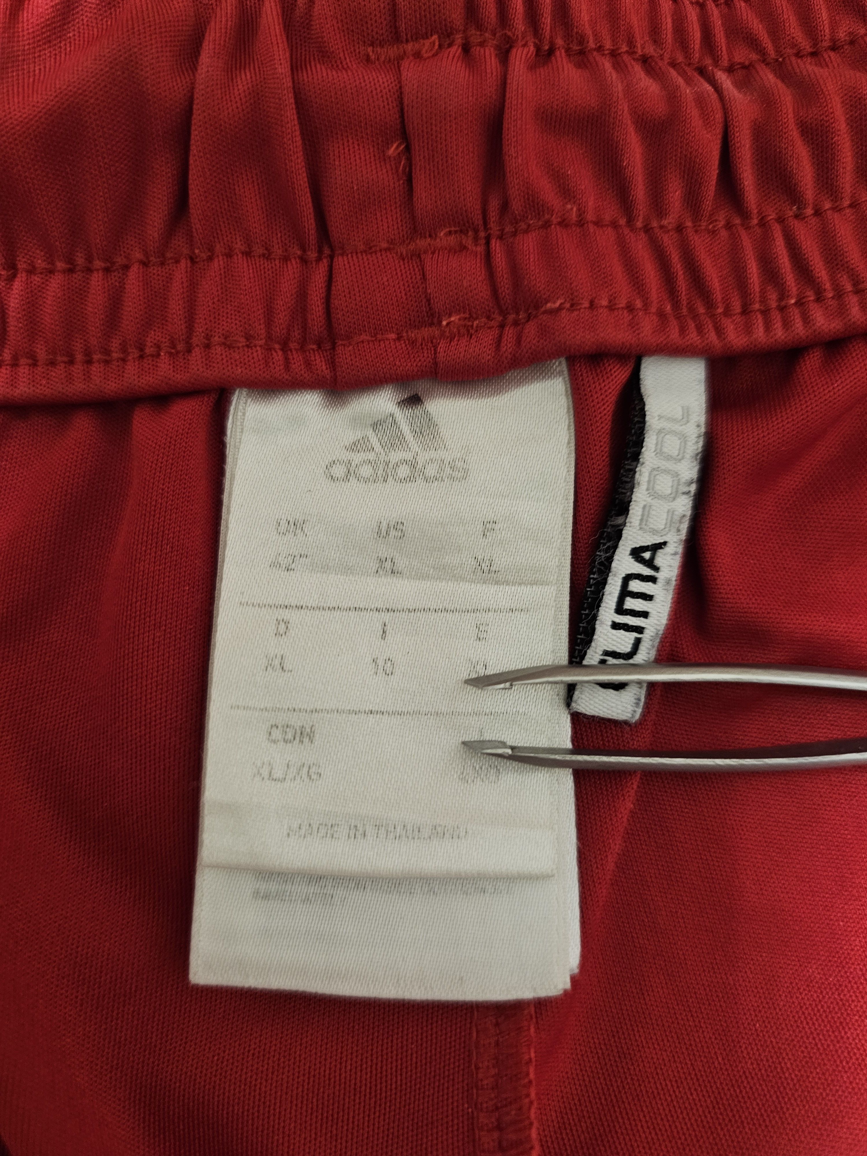 Adidas BAYERN MUNICH 2013 2014 HOME FOOTBALL SHORTS SOCCER SHORTS Size US 42 / EU 58 - 5 Thumbnail