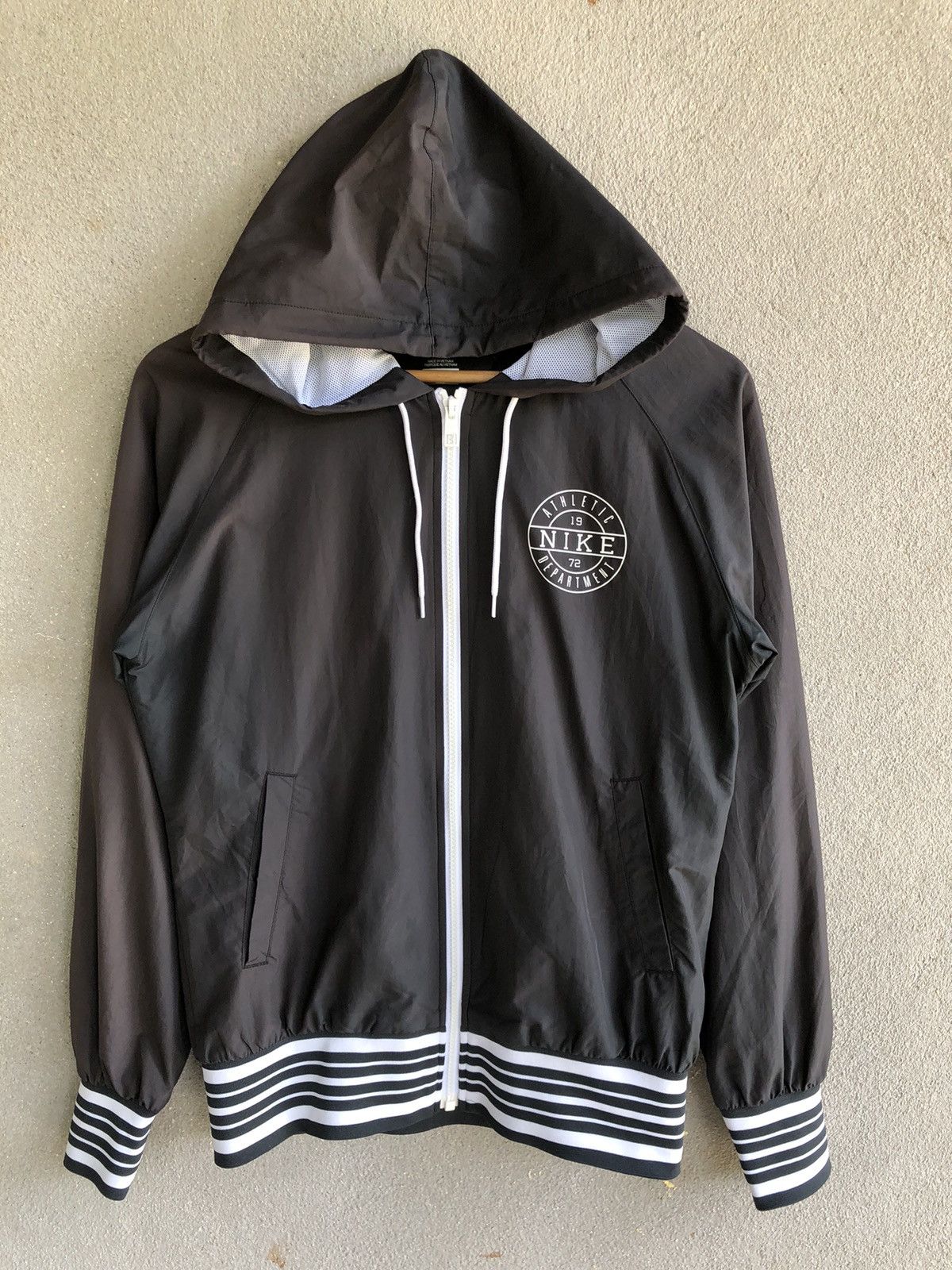 Nike Nike windbreaker sun faded Size M / US 6-8 / IT 42-44 - 1 Thumbnail