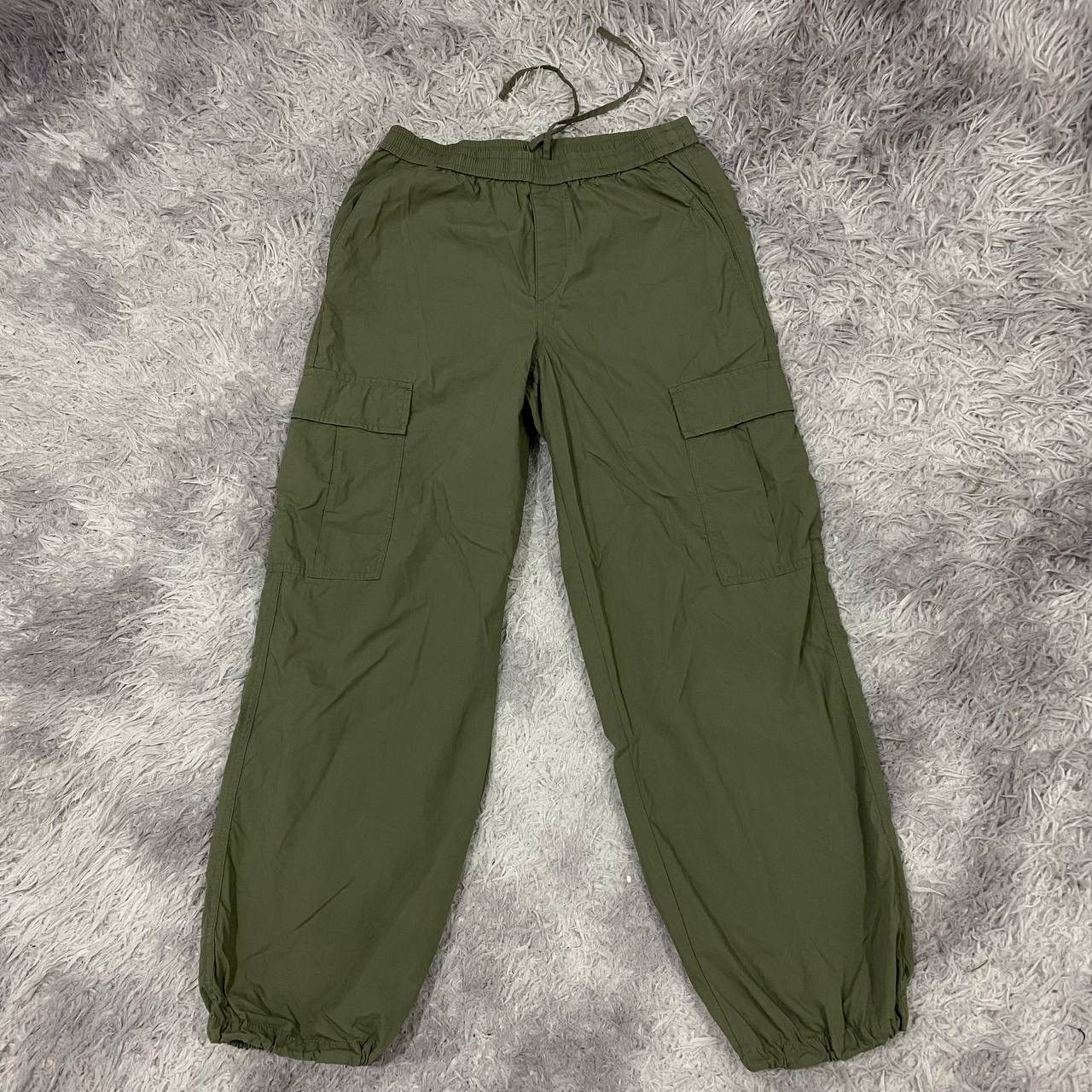 Uniqlo Uniqlo pant parachute Size US 33 - 1 Thumbnail
