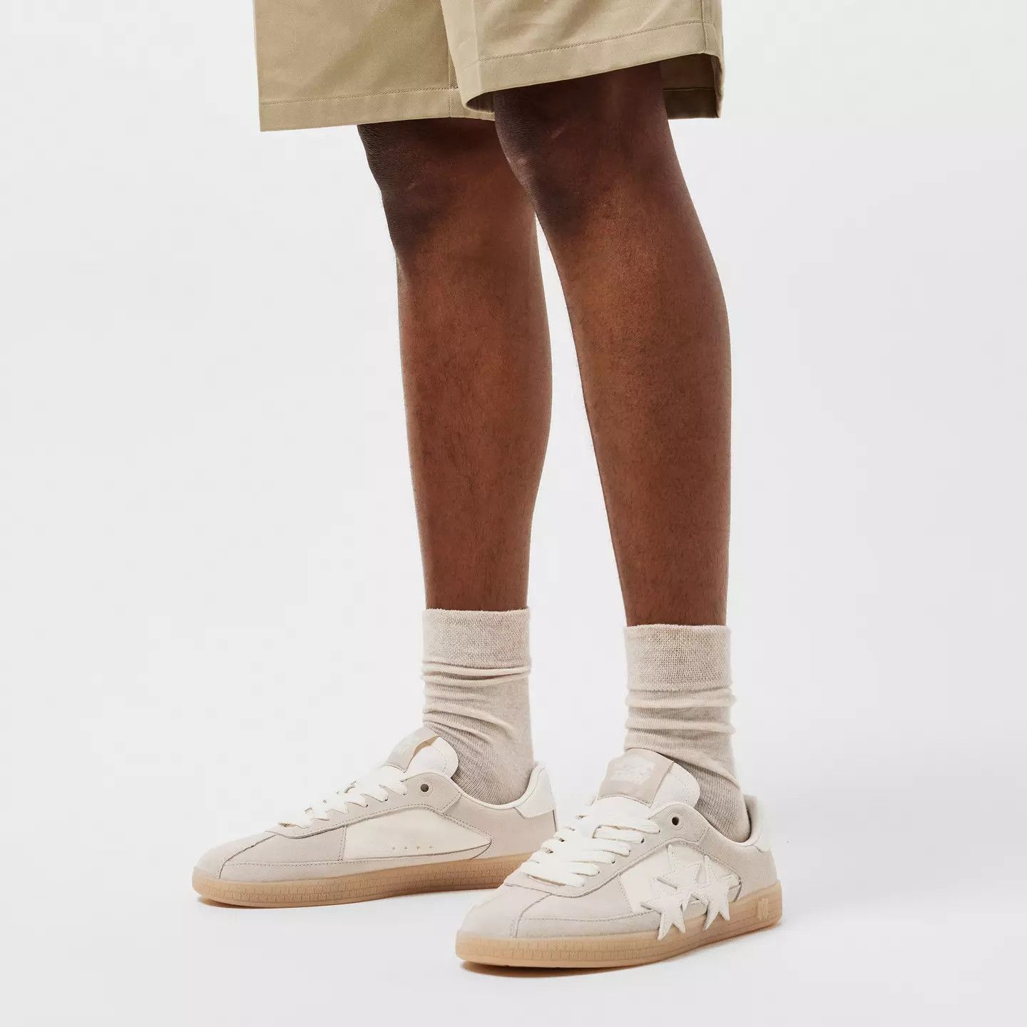 Amiri o1g2r1mq0426 Pacific Suede Low-Top Trainers in Birch Size US 10 / EU 43 - 3 Thumbnail