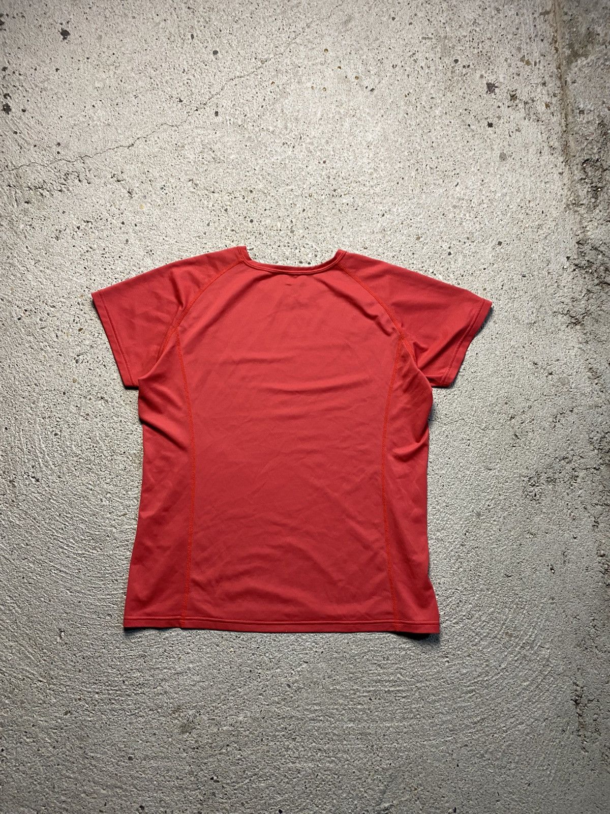 Montbell Montbell tshirt women mountains red Size L / US 10 / IT 46 - 7 Thumbnail