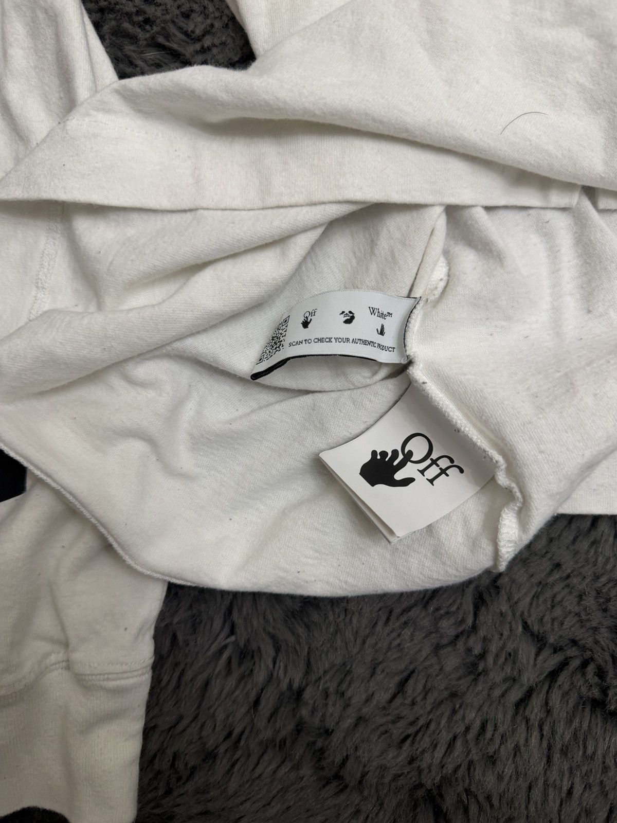 Off-White Off white long sleeve size S Size US S / EU 44-46 / 1 - 7 Thumbnail