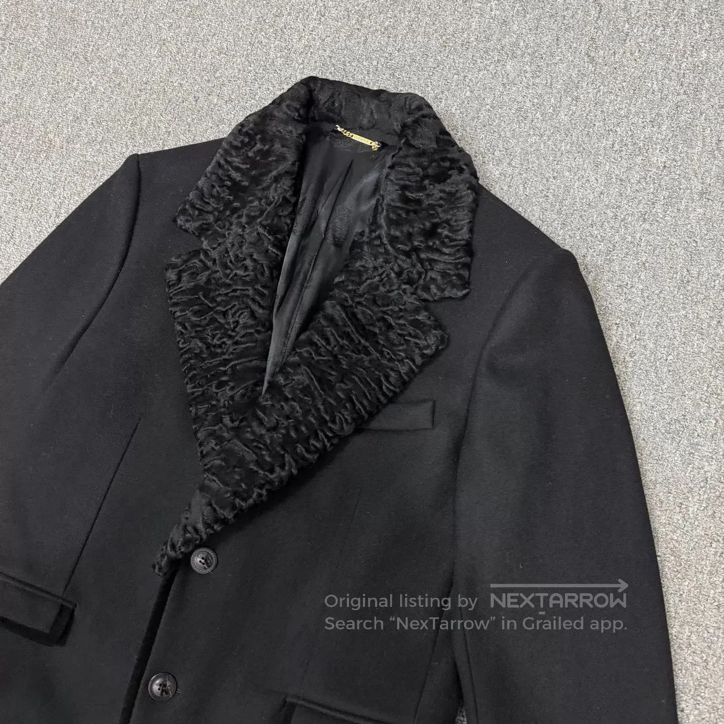 Versace Black Faux Fur Collar Long Coat Size M. Size US M / EU 48-50 / 2 - 3 Thumbnail