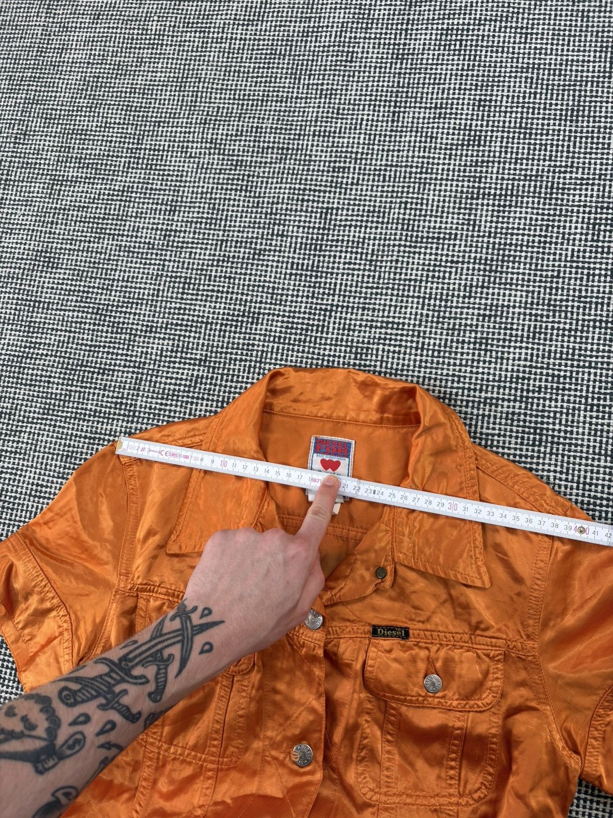 Diesel Diesel vintage orange satin shiny short sleeve jacket Size S / US 4 / IT 40 - 8 Thumbnail