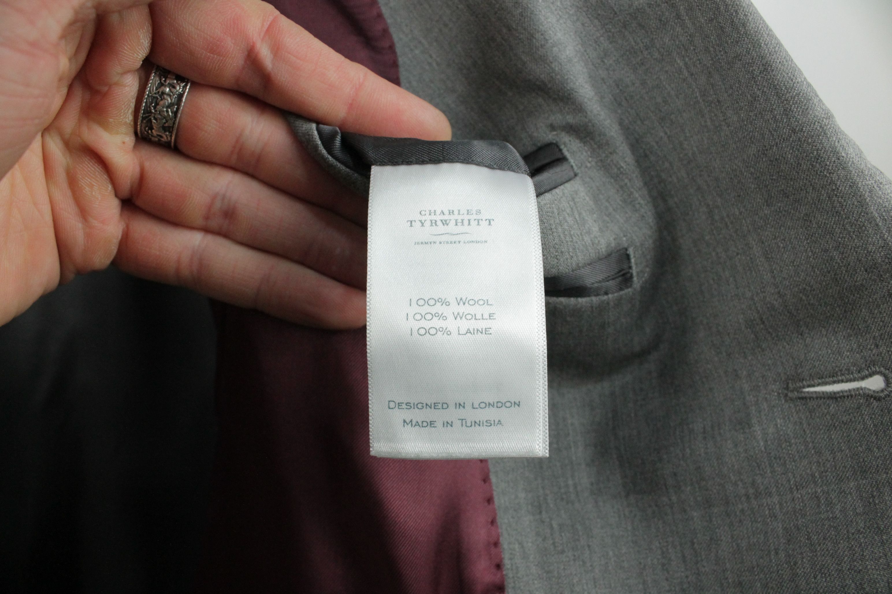 Charles Tyrwhitt Charles Tyrwhitt Gray Reda 110'S Wool Suit Men's Size 42R - 9 Thumbnail