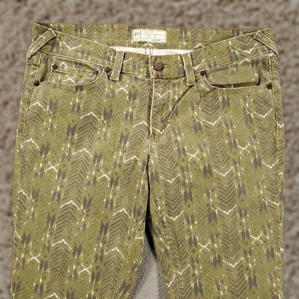 Free People Free People Jeans Women 30 Green Geometric Aztec Southwestern Denim Stretch Slim Tapered Womens Size 30" / US 8 / IT 44 - 1 Thumbnail