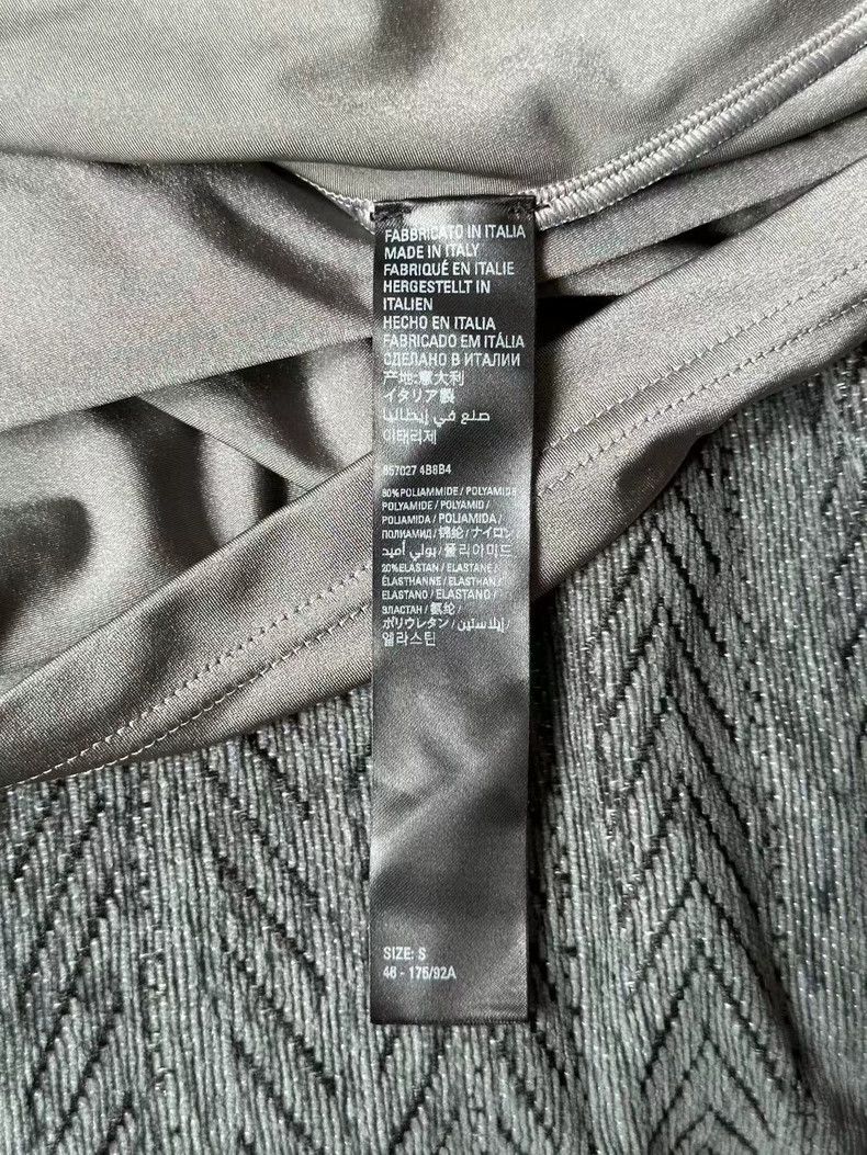 Balenciaga Balenciaga Silver Short Sleeve Size US S / EU 44-46 / 1 - 4 Thumbnail