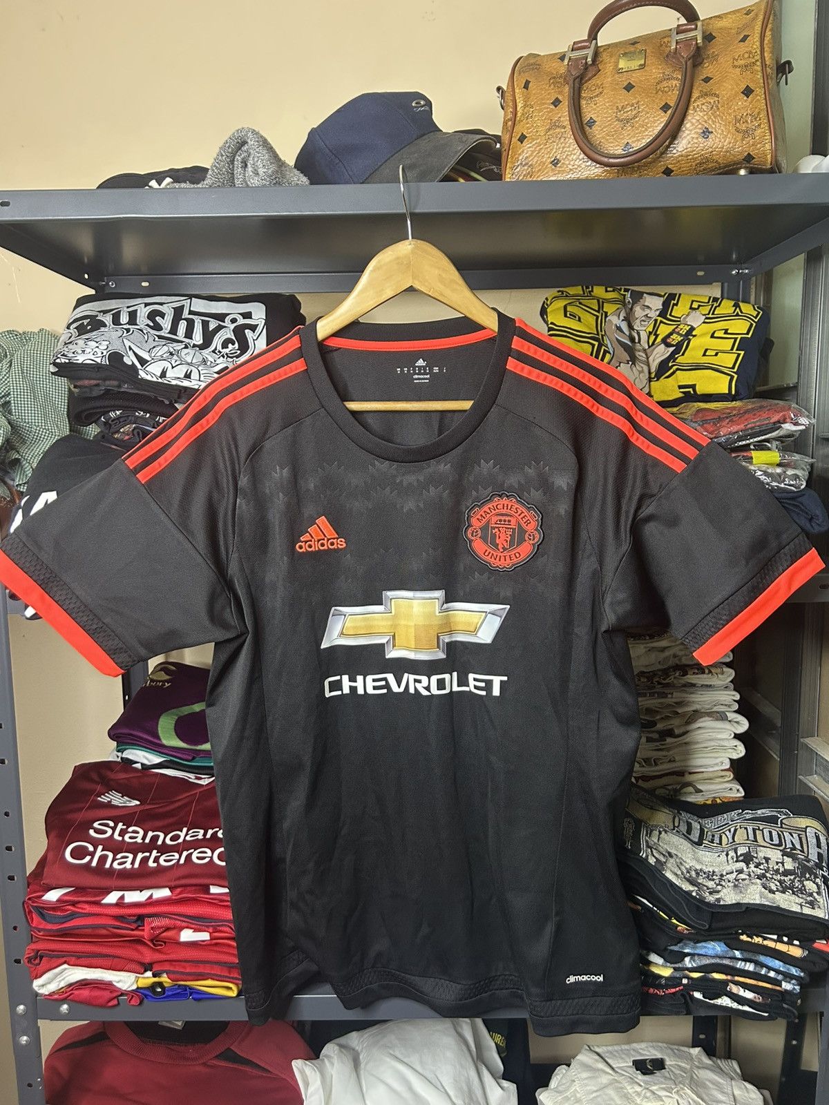 Jerzees Manchester United Adidas Jersey ClimaCool (Size M) Size US M / EU 48-50 / 2 - 1 Thumbnail