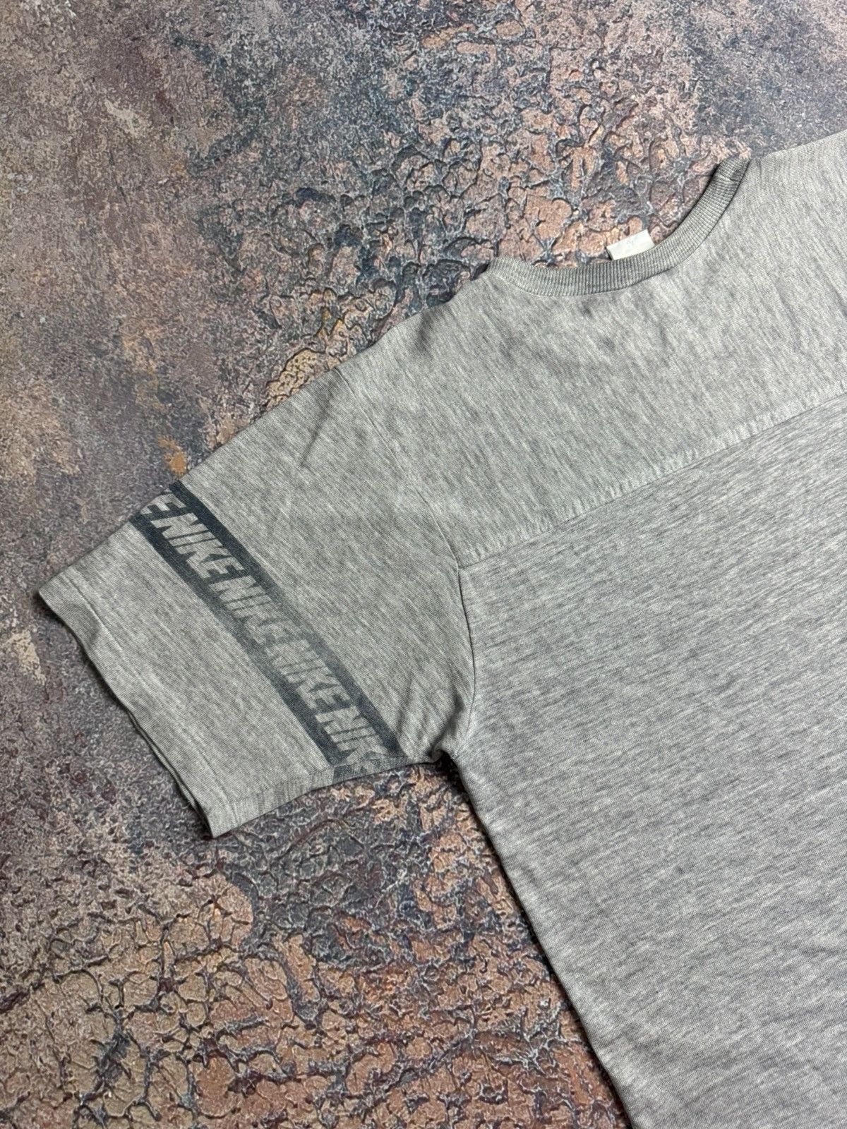 Nike Tee-shirt Nike vintage 80s Size US M / EU 48-50 / 2 - 9 Thumbnail