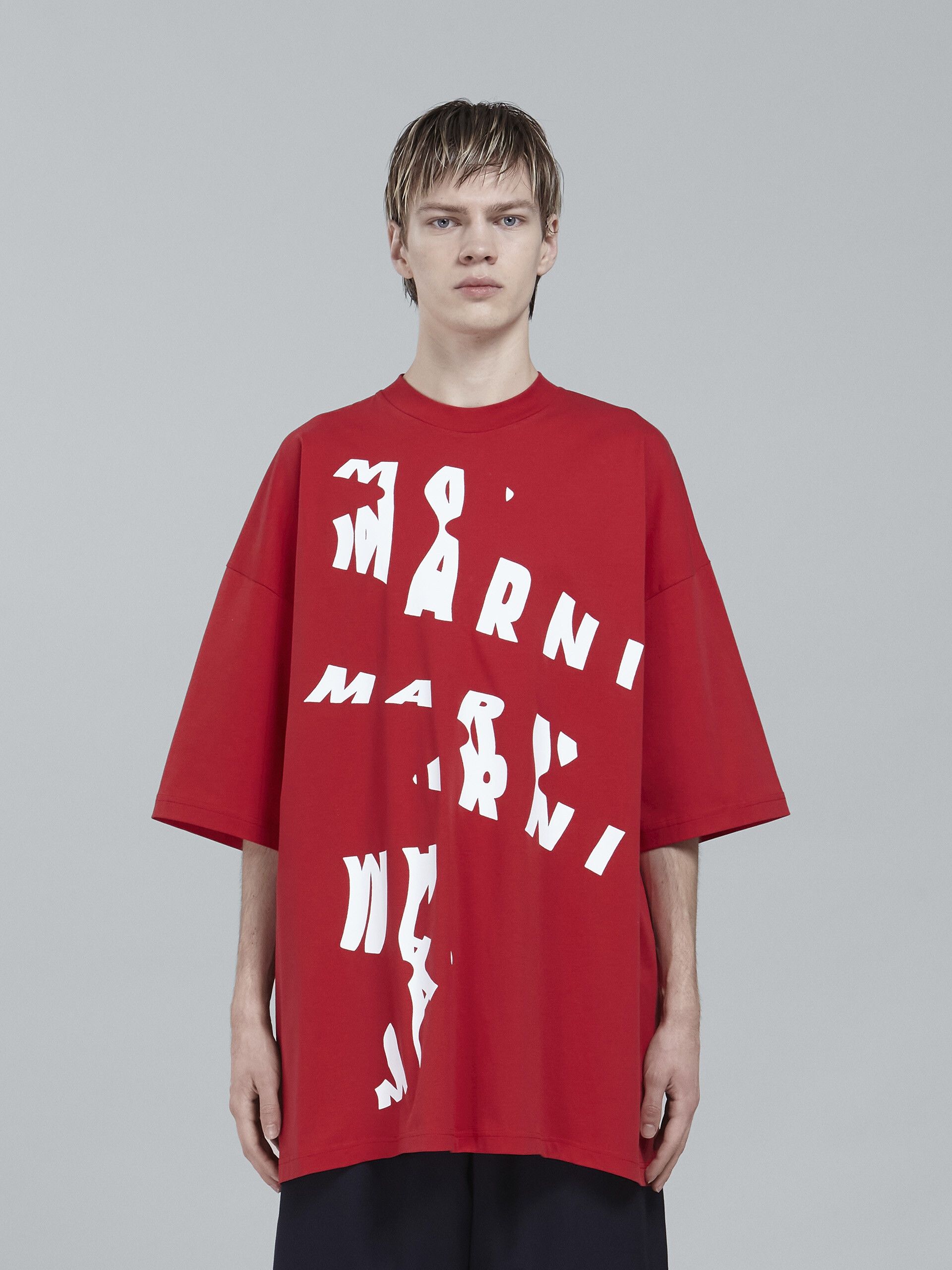 Marni o1y0225 Logo-Print Crewneck T-Shirt in Red Size US L / EU 52-54 / 3 - 3 Thumbnail
