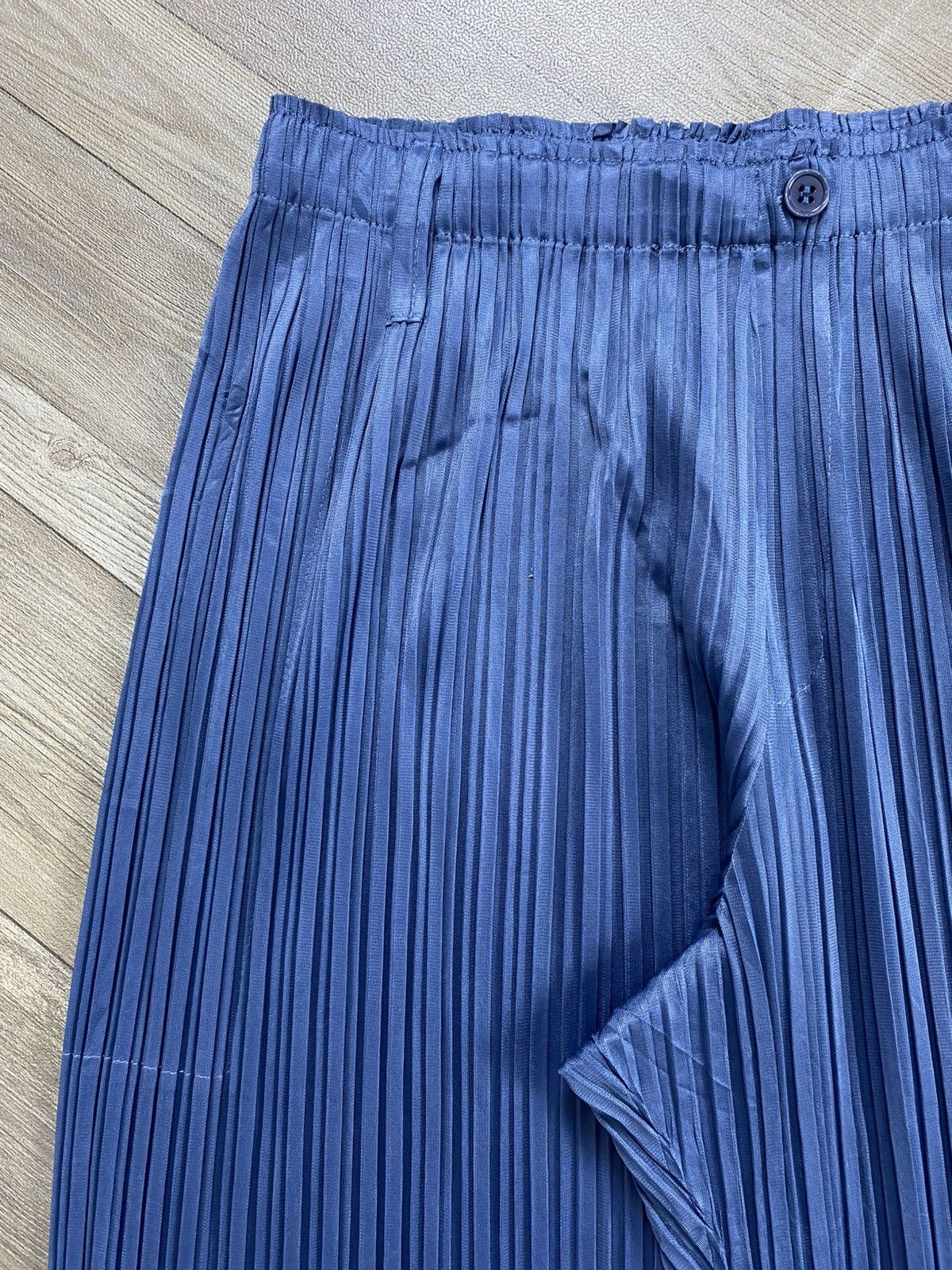 Pleats Please Issey Miyake Vintage Pleats Please Issey Miyake Wide Leg Pants Blue Size US 28 / EU 44 - 7 Thumbnail