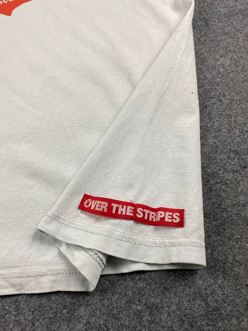 OVER THE STRiPES over the stripes speel out tee nice design Size US XS / EU 42 / 0 - 4 Thumbnail