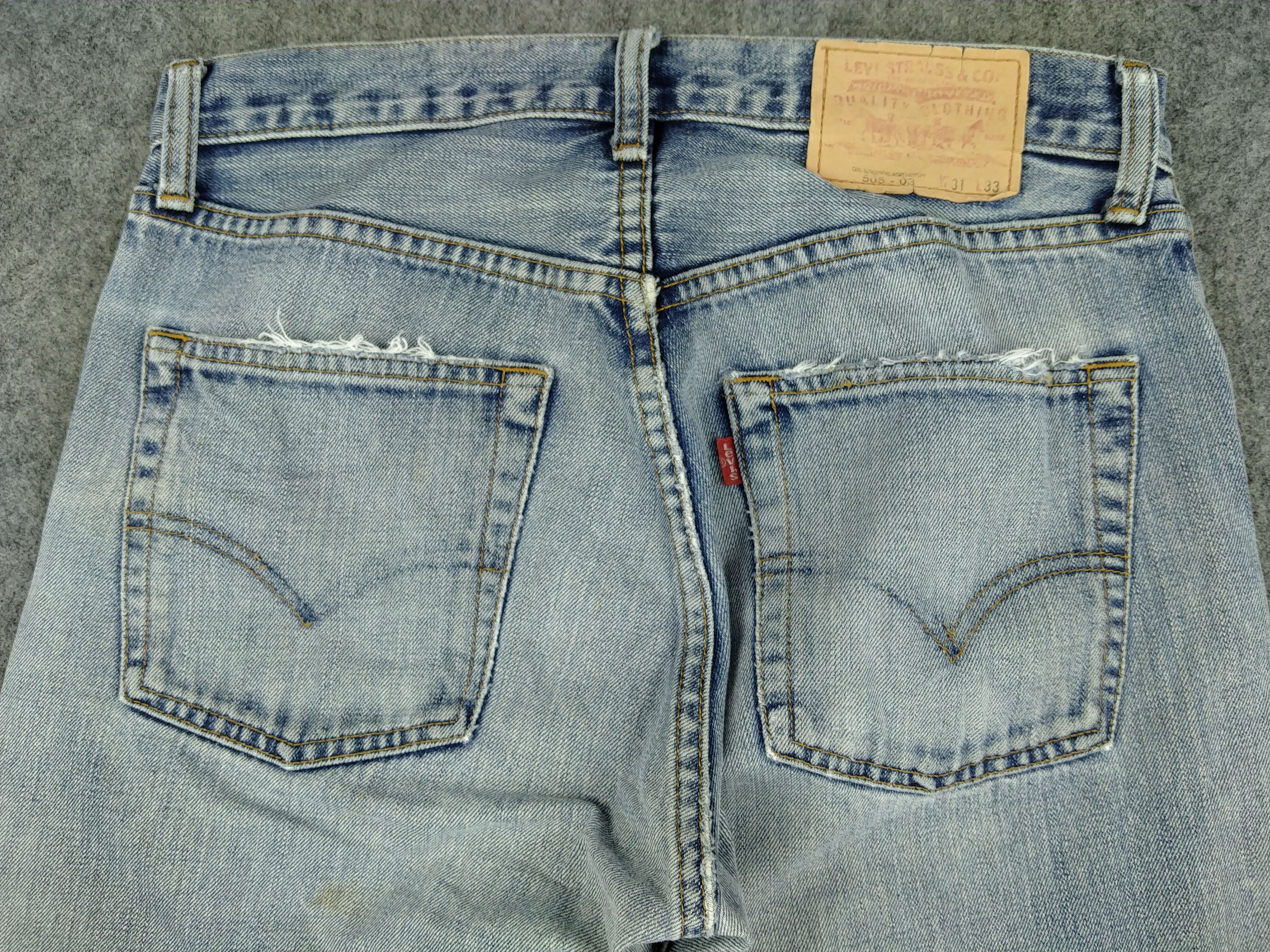 Levi's Light Indigo Vintage Levi's 505 Jeans 31x27 Denim -JN875 Size US 31 - 4 Thumbnail
