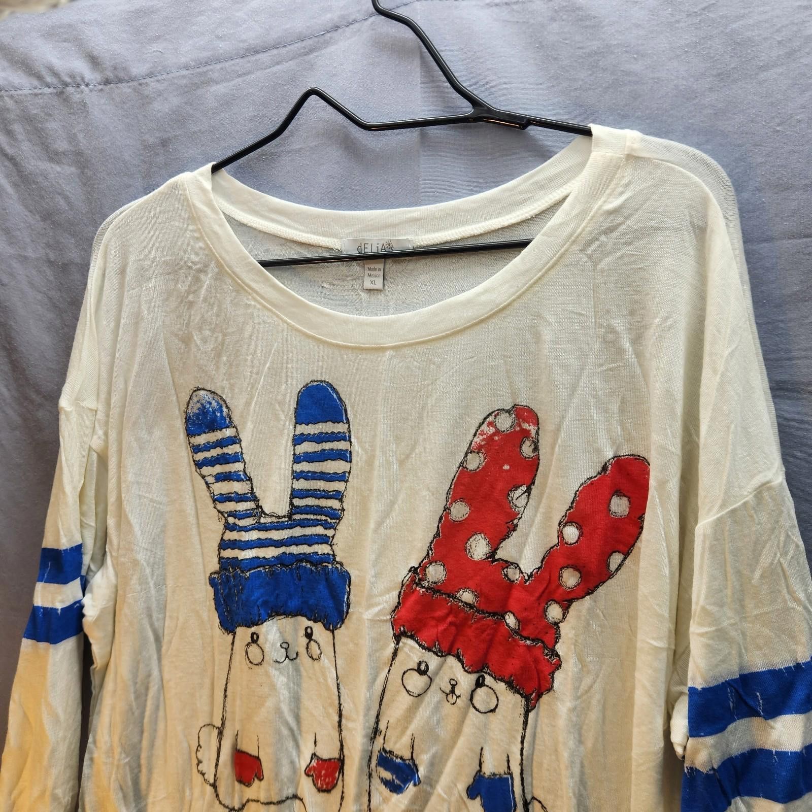 Designer Delias Winter Bunny Long Sleeve Tshirt White Size XL NWOT Size XL / US 12-14 / IT 48-50 - 2 Thumbnail