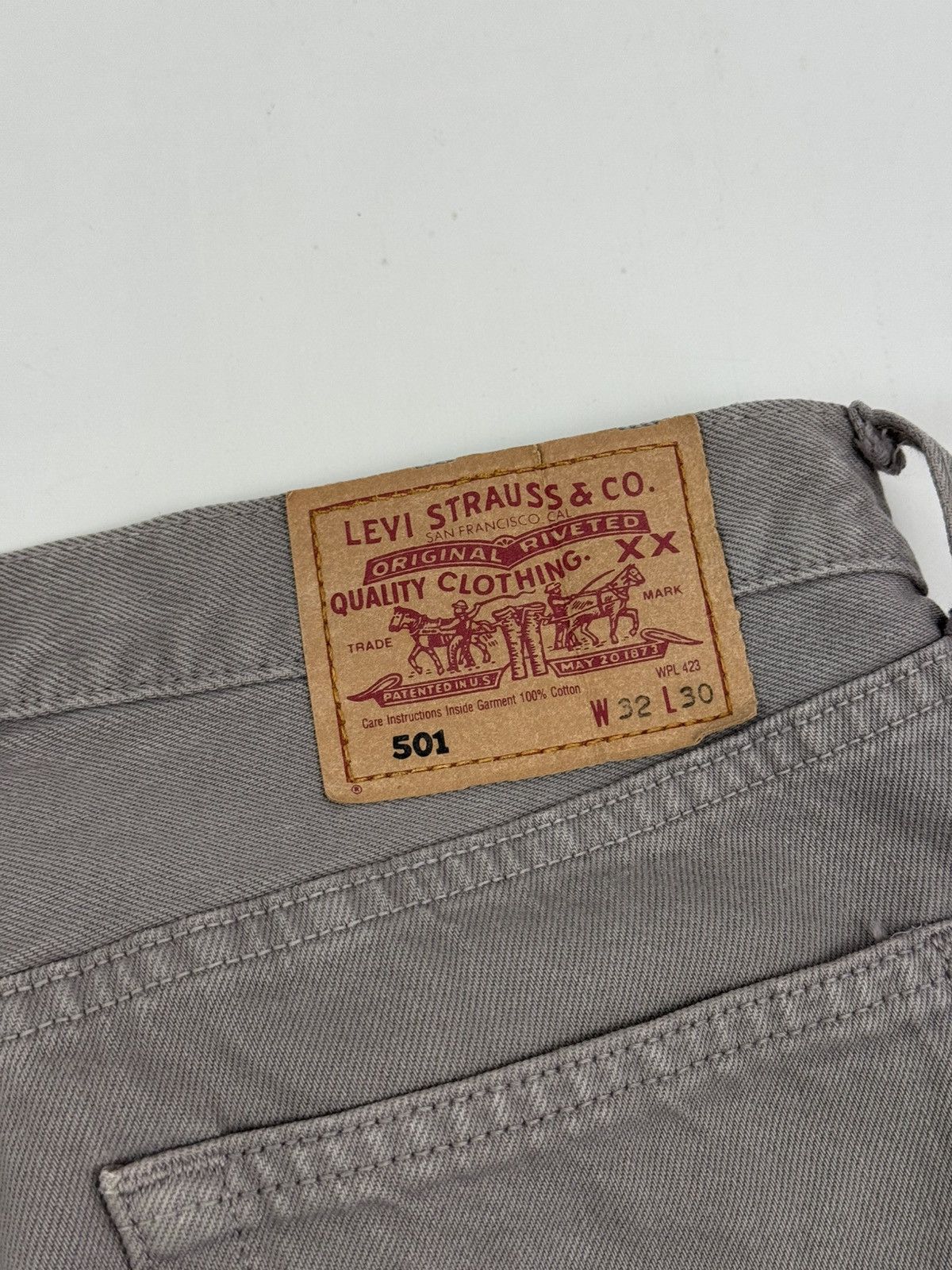 Levi's 1990’s Faded Vintage Levi’s 501 Gray Jeans Pants Size US 32 / EU 48 - 14 Thumbnail