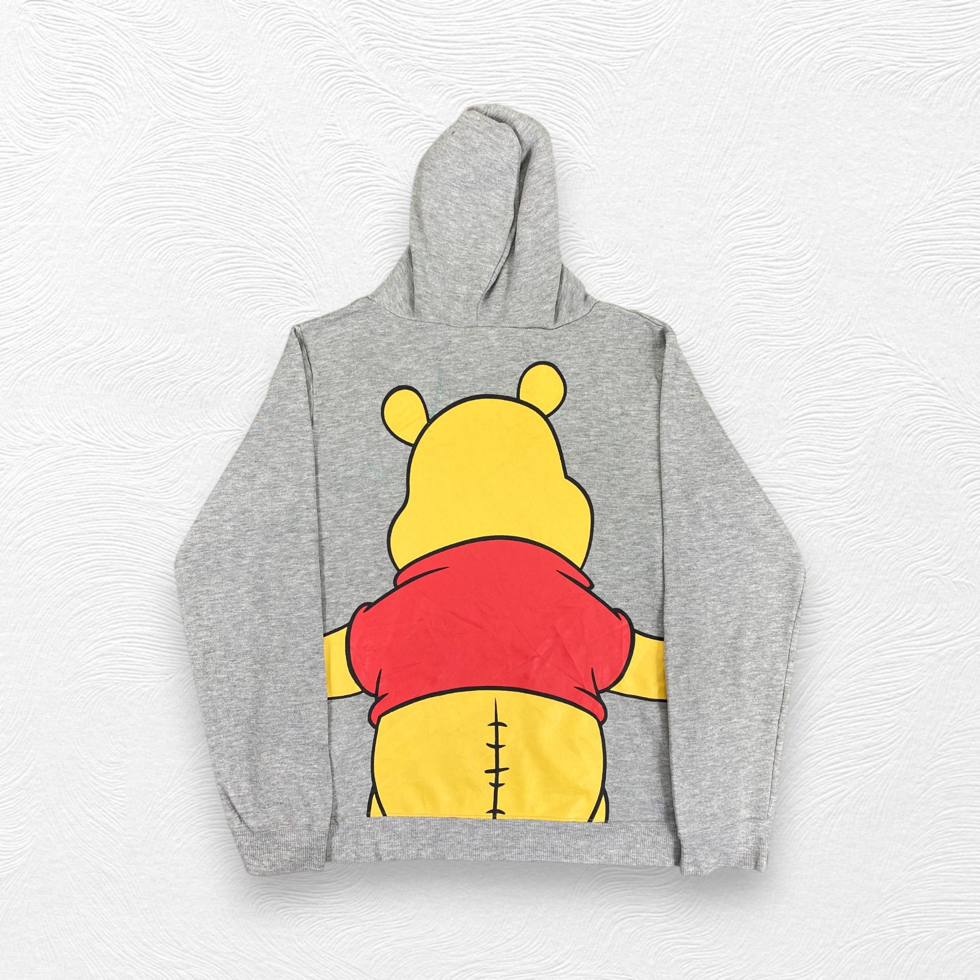 Japanese Brand Vintage Disney Pooh Big Design Hoodie - SW051 Size US S / EU 44-46 / 1 - 1 Thumbnail