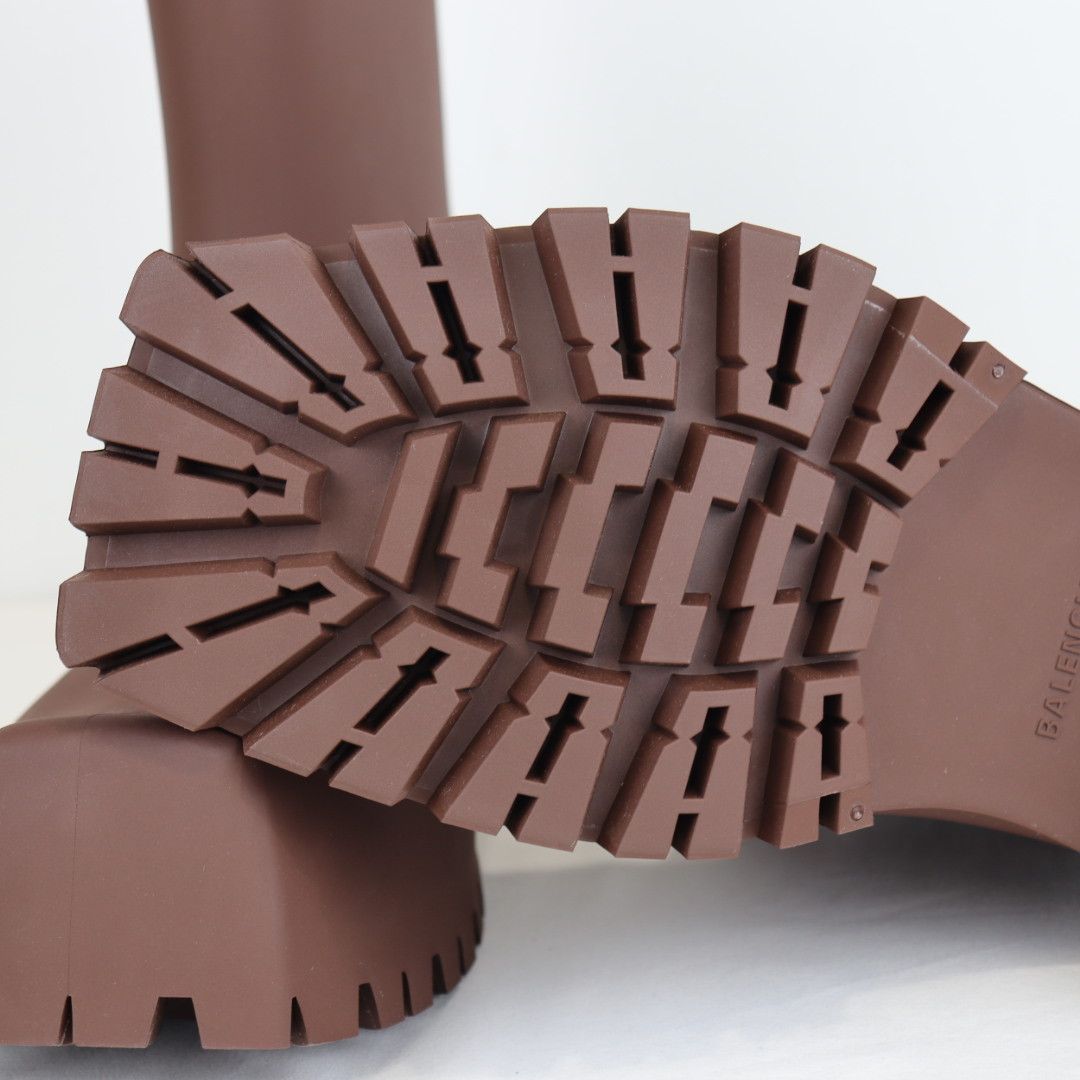 Balenciaga o1rshd1 Q:4 / Trooper Rubber Boots in Coffee Brown Size US 9 / EU 42 - 21 Thumbnail