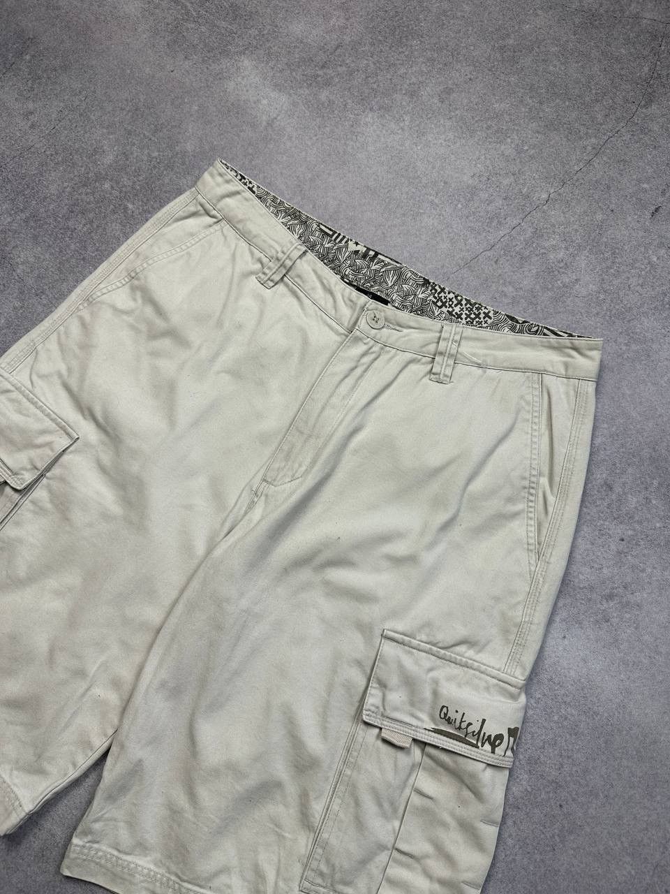 Quiksilver Vintage Quiksilver Cargo Shorts, Size 34 – Rugged Y2K Utilit Size US 34 / EU 50 - 2 Thumbnail
