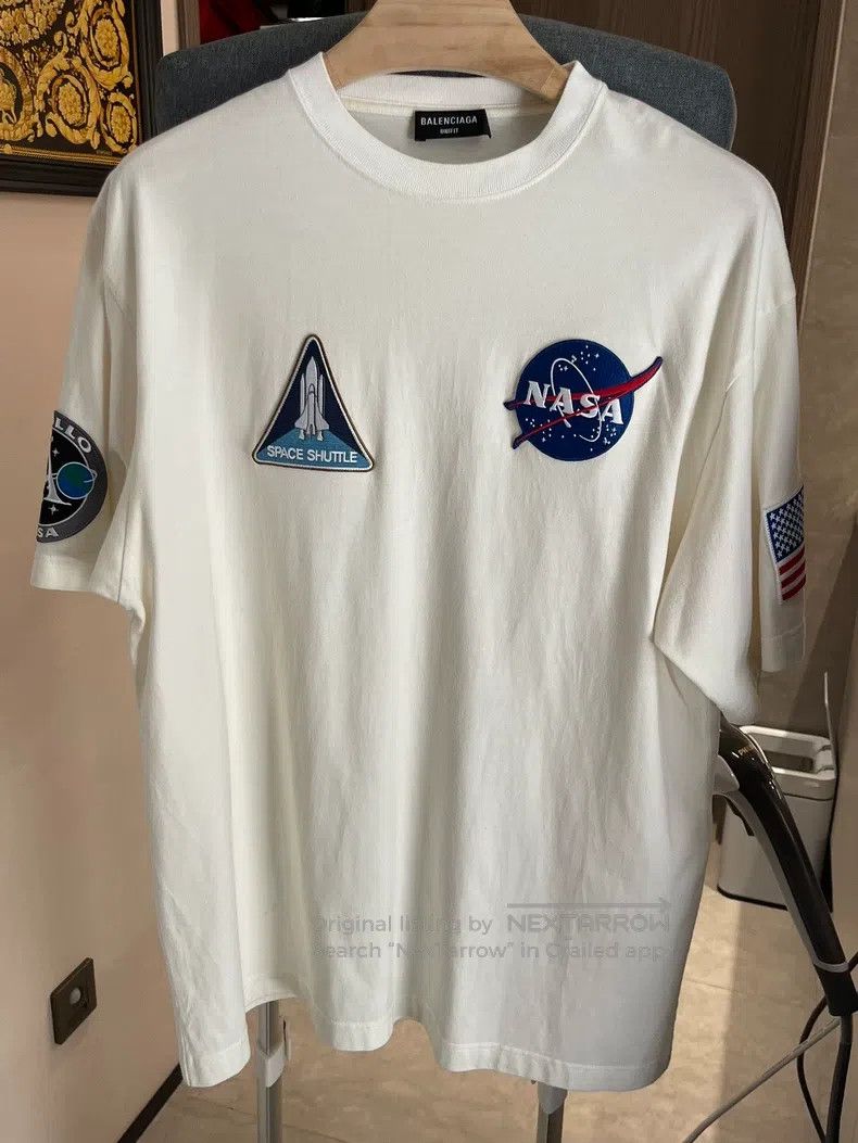 Balenciaga Balenciaga Astronaut Short Sleeve T-Shirt - XS Size US XS / EU 42 / 0 - 1 Thumbnail